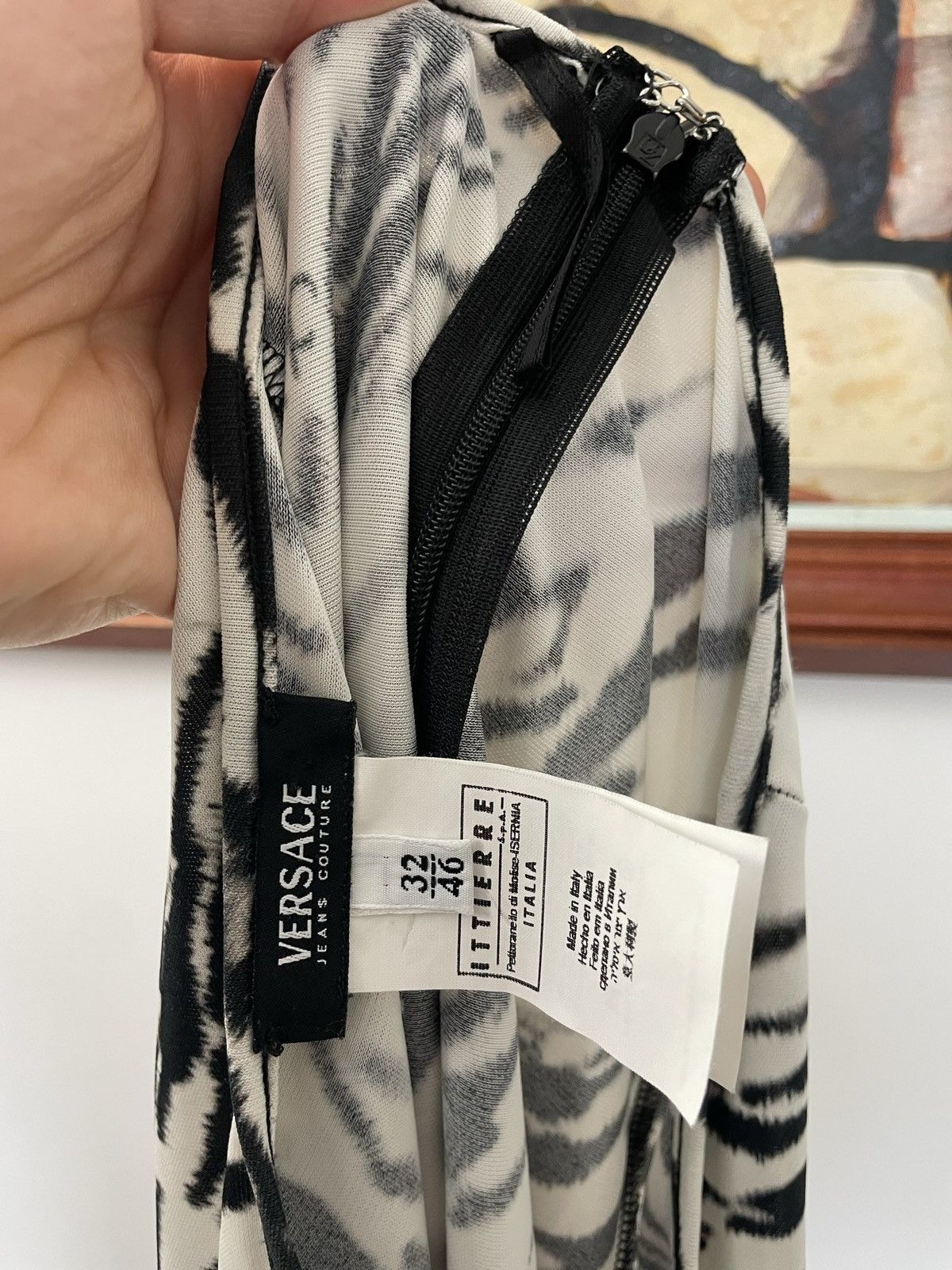 Versace Jeans Couture Vintage Versace Jeans Couture Allover Print Rayon Skirt Medi Size 32" / US 10 / IT 46 - 4 Thumbnail