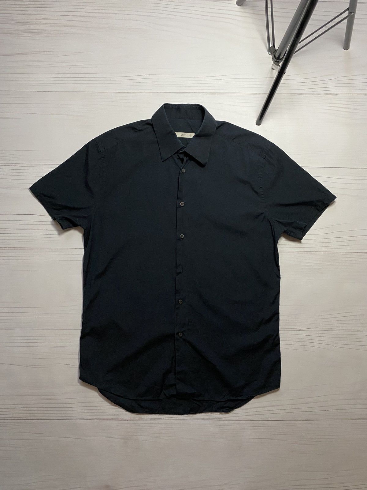 Prada Luxury Prada box short sleeve y2k button up shirt Size US L / EU 52-54 / 3 - 1 Thumbnail
