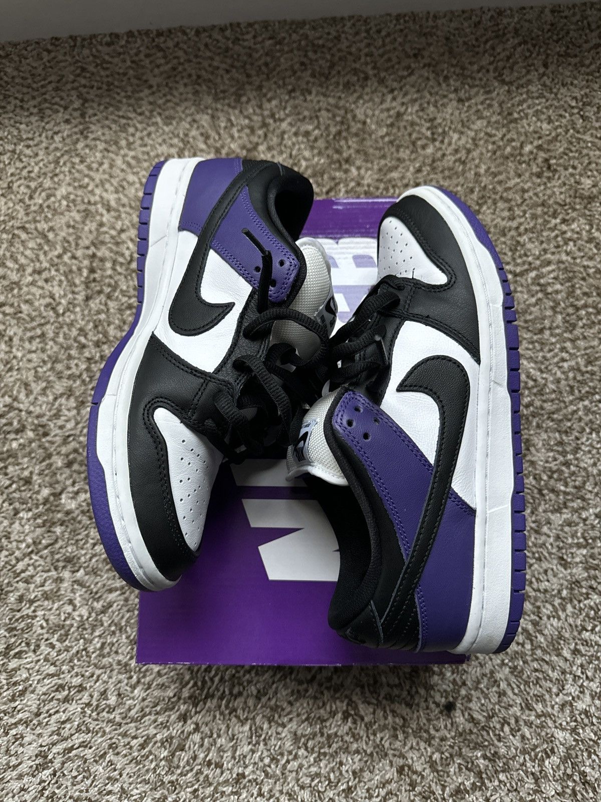 Nike NIKE SB DUNK LOW PRO Size US 8 / EU 41 - 1 Thumbnail