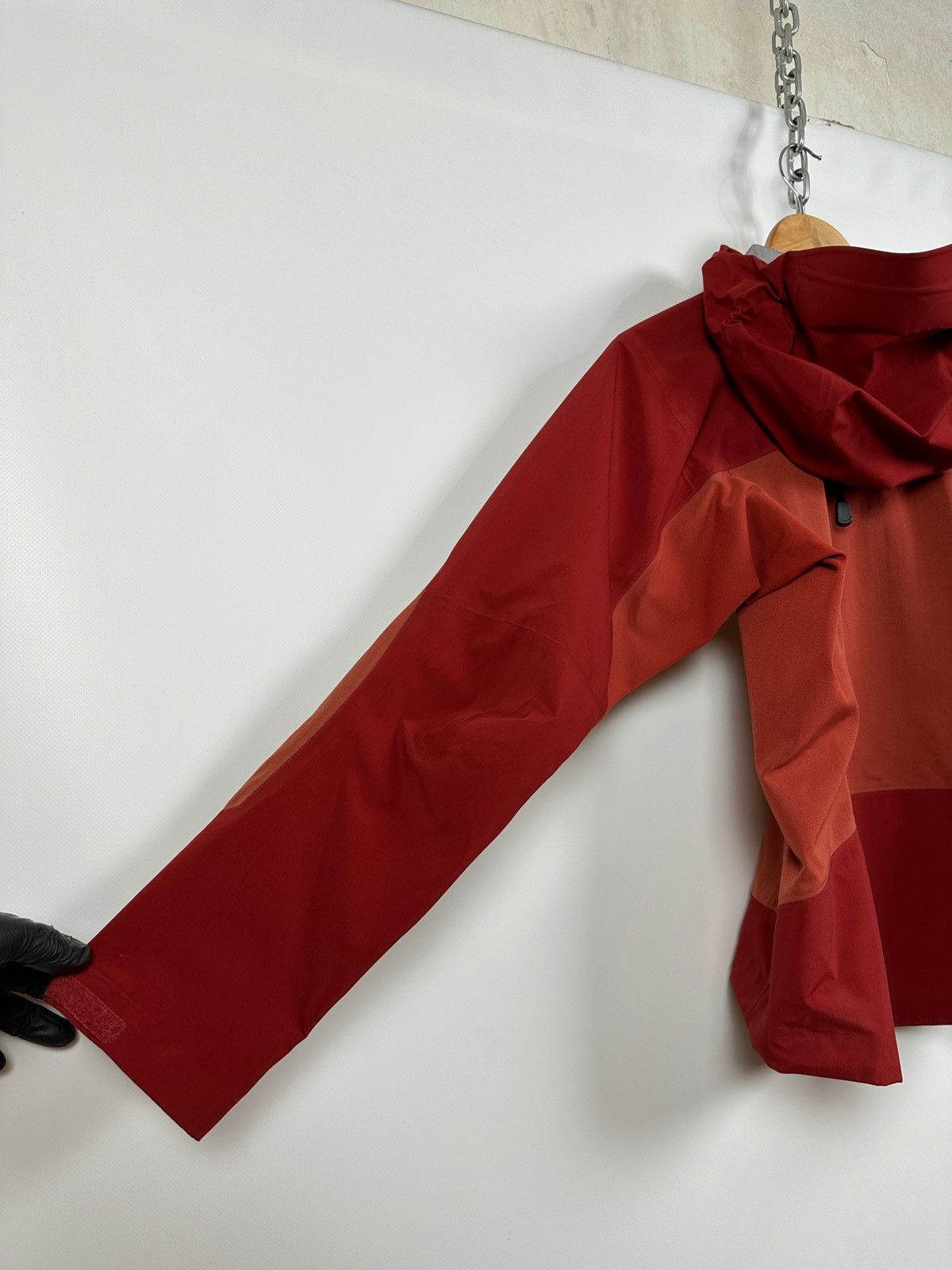 Arc'teryx Vintage Arcteryx Women’s Gamma MX Red Jacket Size XS / US 0-2 / IT 36-38 - 14 Thumbnail