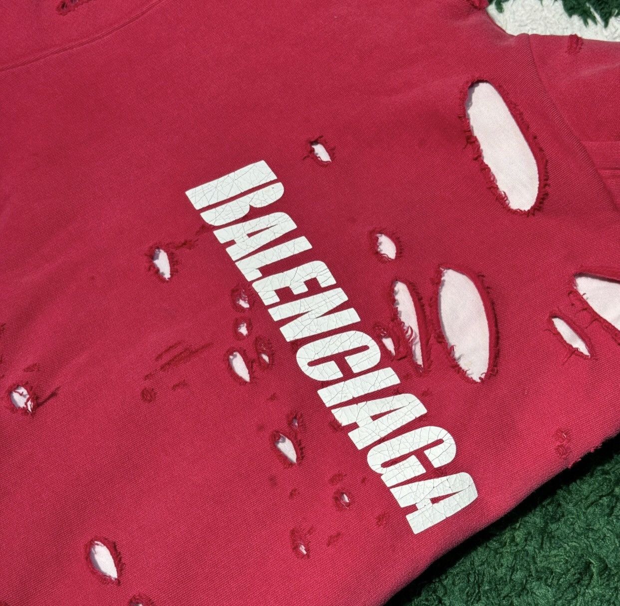 Balenciaga Balenciaga letter printed silhouette perforated sweatshirt Size US XXS / EU 40 - 4 Thumbnail