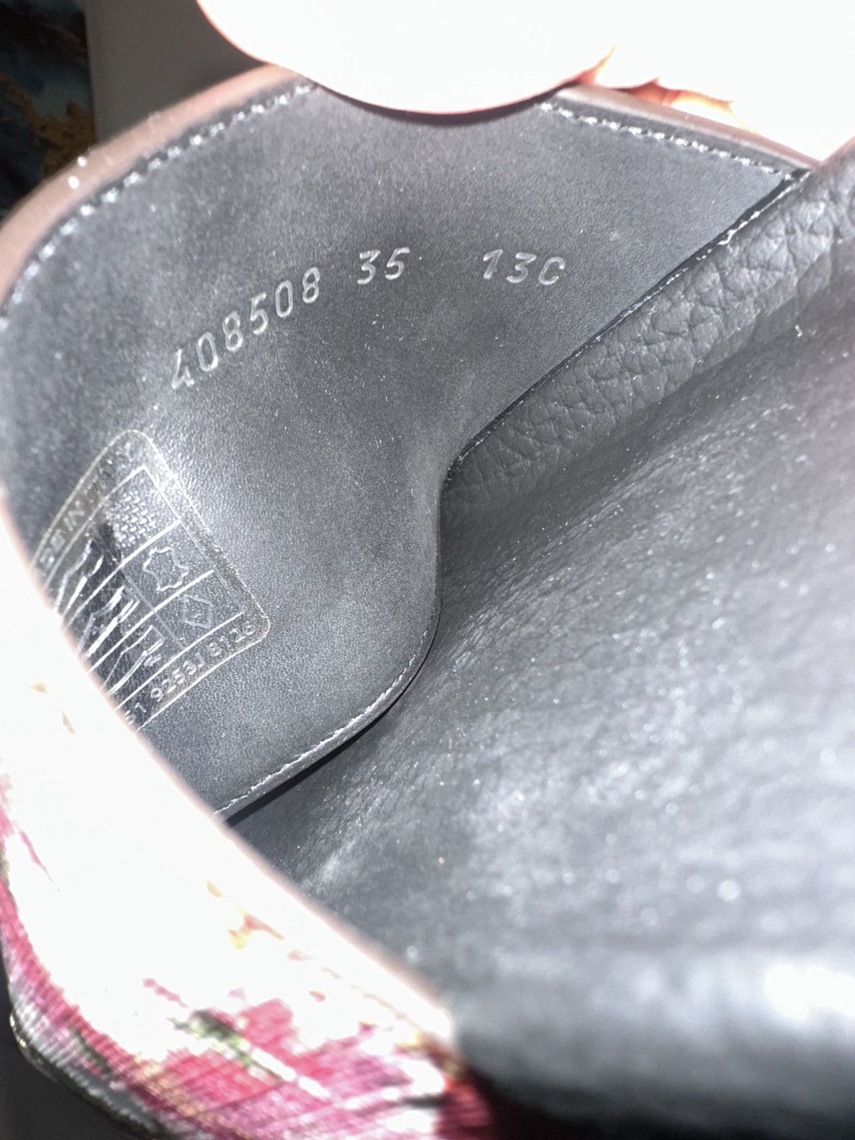 Gucci Gucci Wmns GG Supreme slide “Blooms” Size US 5 / IT 35 - 15 Thumbnail