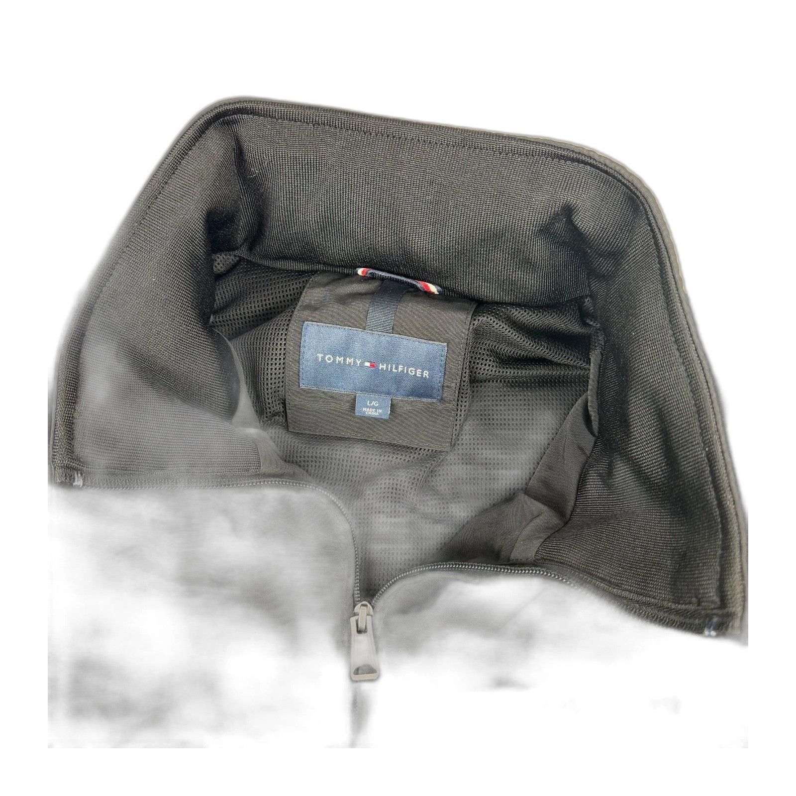 Tommy Hilfiger Tommy Hilfiger Men's L Water/Wind-Resistant Hidden Hood Sign Size US L / EU 52-54 / 3 - 6 Thumbnail