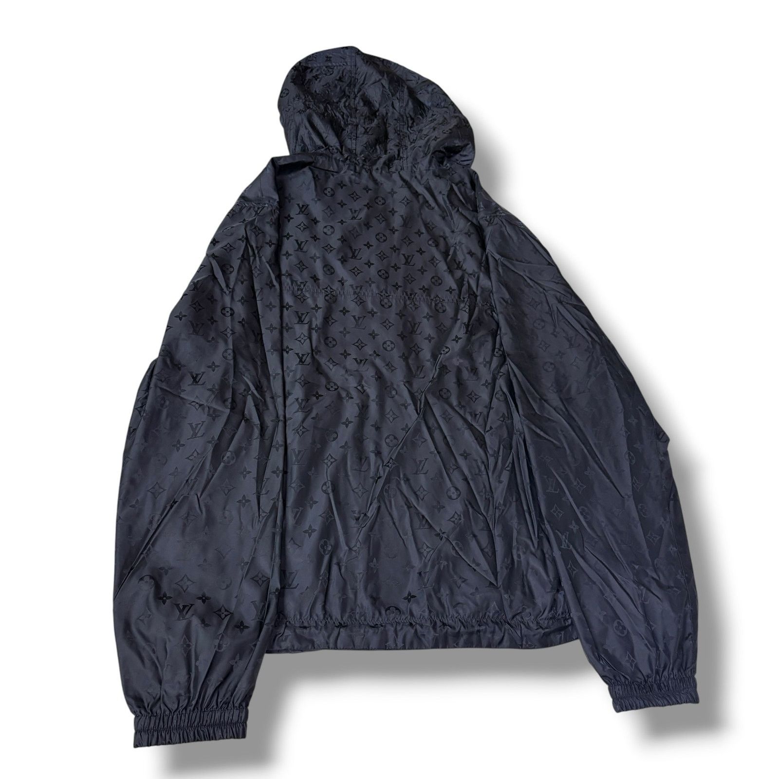 Louis Vuitton Louis Vuitton Monogram Reversible Windbreaker in navy | LV50 Size US M / EU 48-50 / 2 - 4 Thumbnail