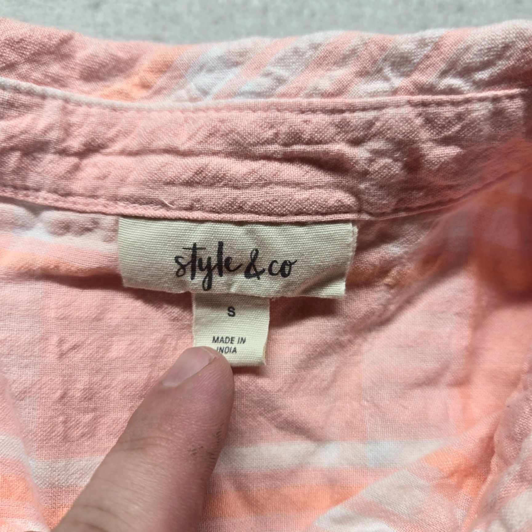 Style & Co Style & Co Shirt Pink Long Sleeve Button-Up Adult Women's S Small Size S / US 4 / IT 40 - 3 Thumbnail