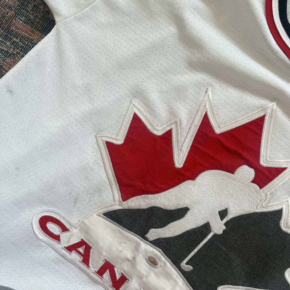 Vintage 1996 Team Canada hockey jersey Gretzky Size US M / EU 48-50 / 2 - 8 Thumbnail