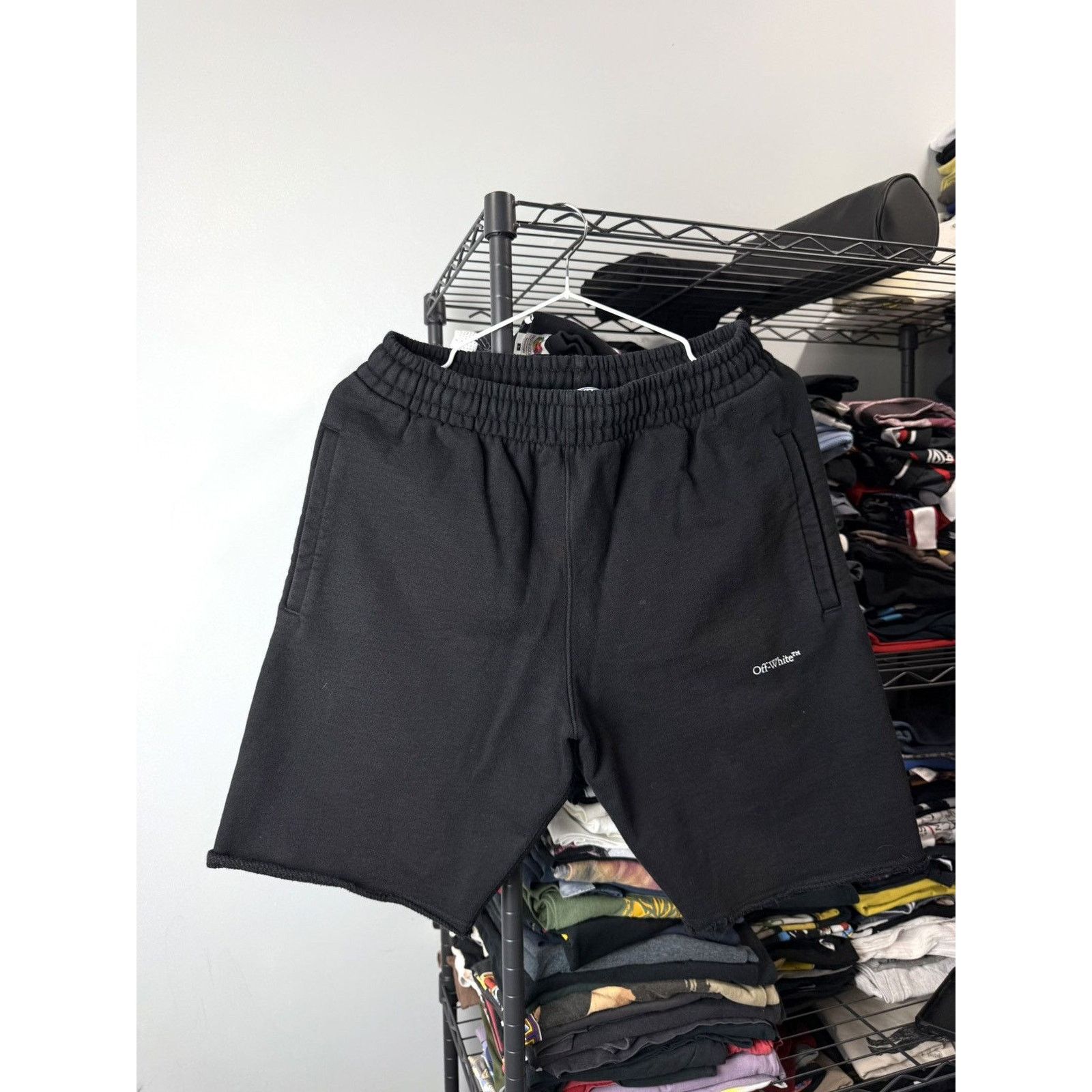 Off-White Off-White Tornado Arrows Sweat Shorts Hype Size US 30 / EU 46 - 2 Thumbnail