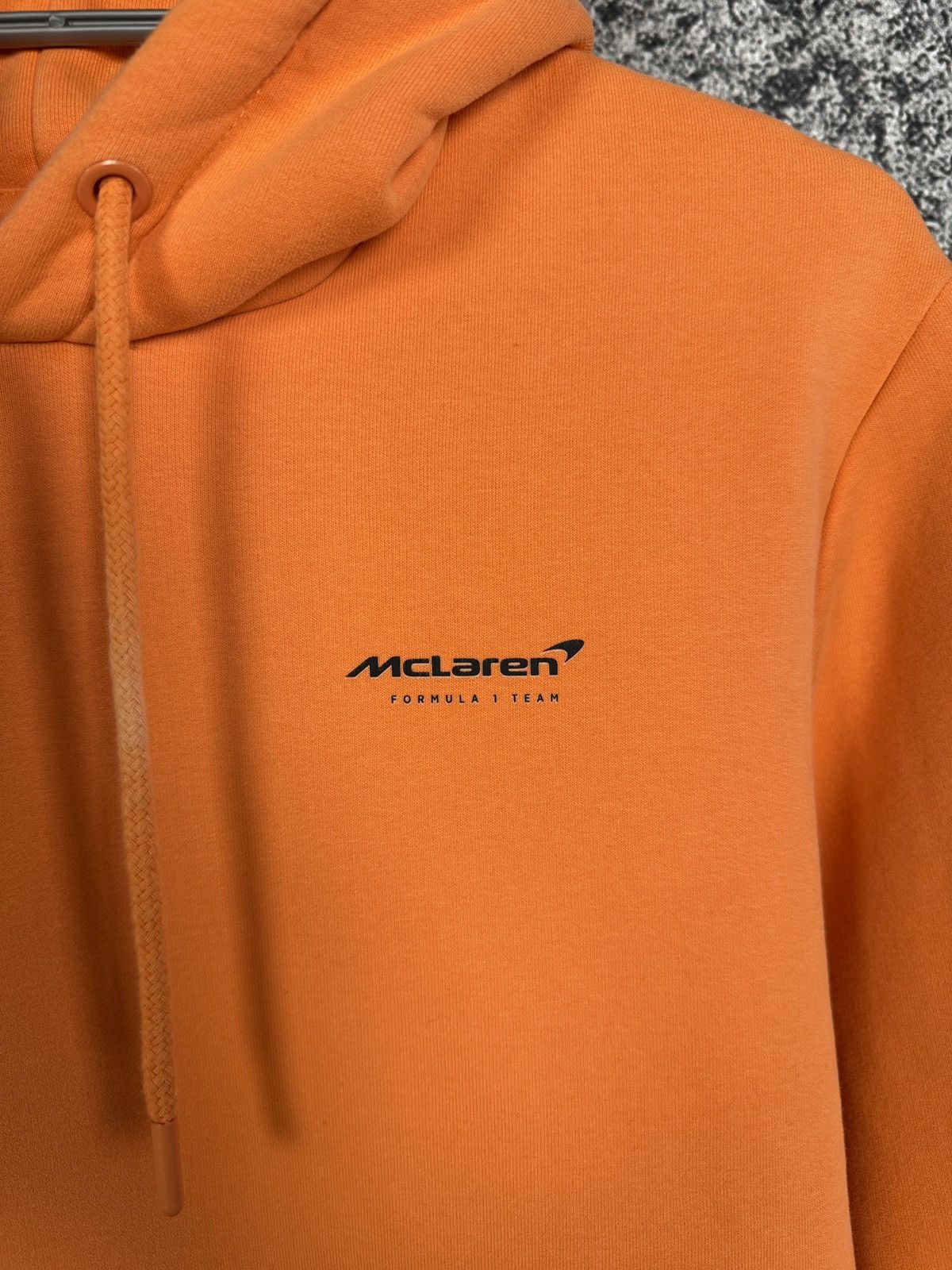 Formula 1 McLaren Lando Norris LN04 Racing Hoodie Formula 1 Team Sz S Size US S / EU 44-46 / 1 - 7 Thumbnail