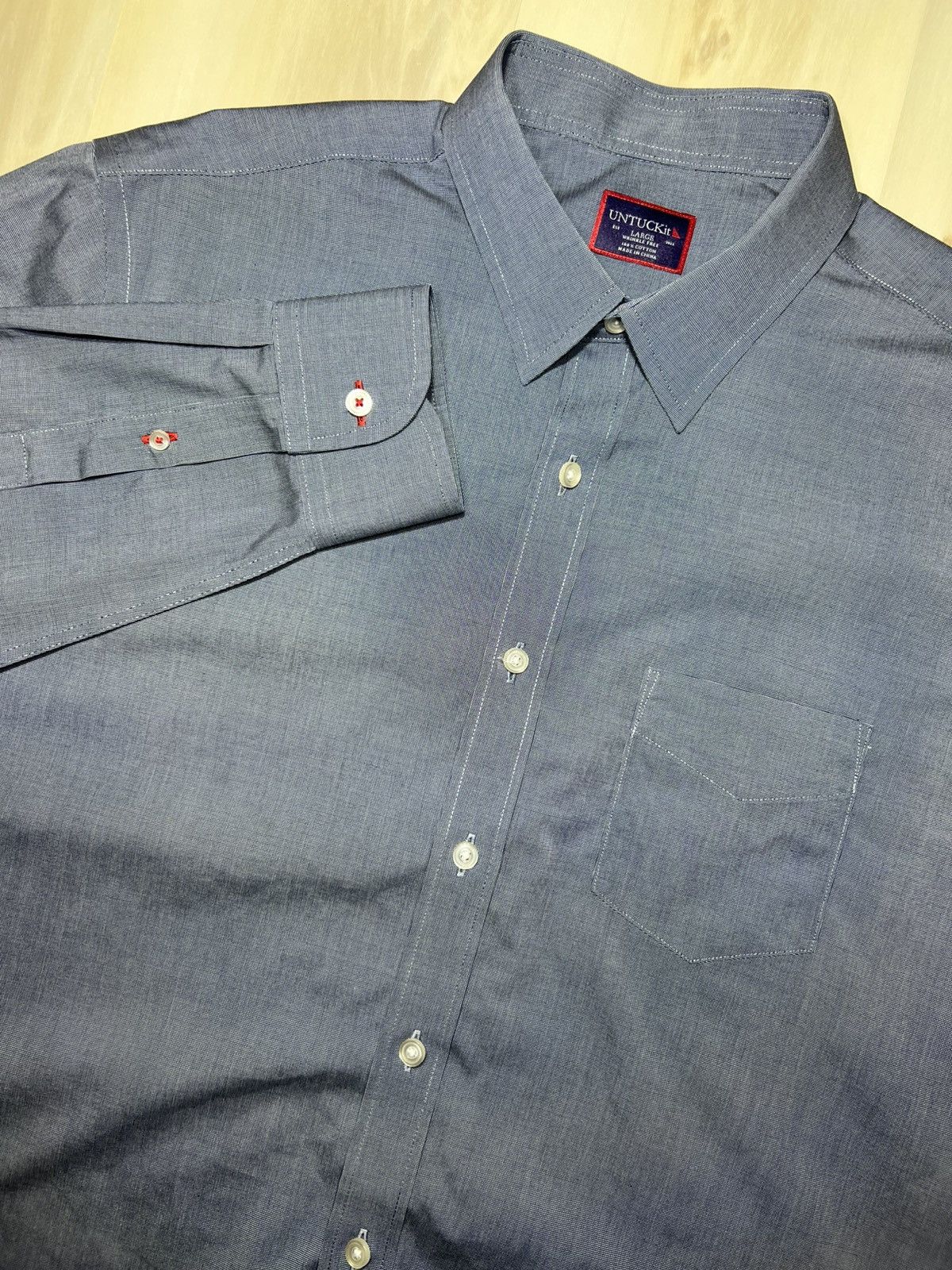 UNTUCKit UNTUCKIT Shirt Mens L Pio Cesare Wrinkle Free Button Up Gray Size US L / EU 52-54 / 3 - 1 Thumbnail