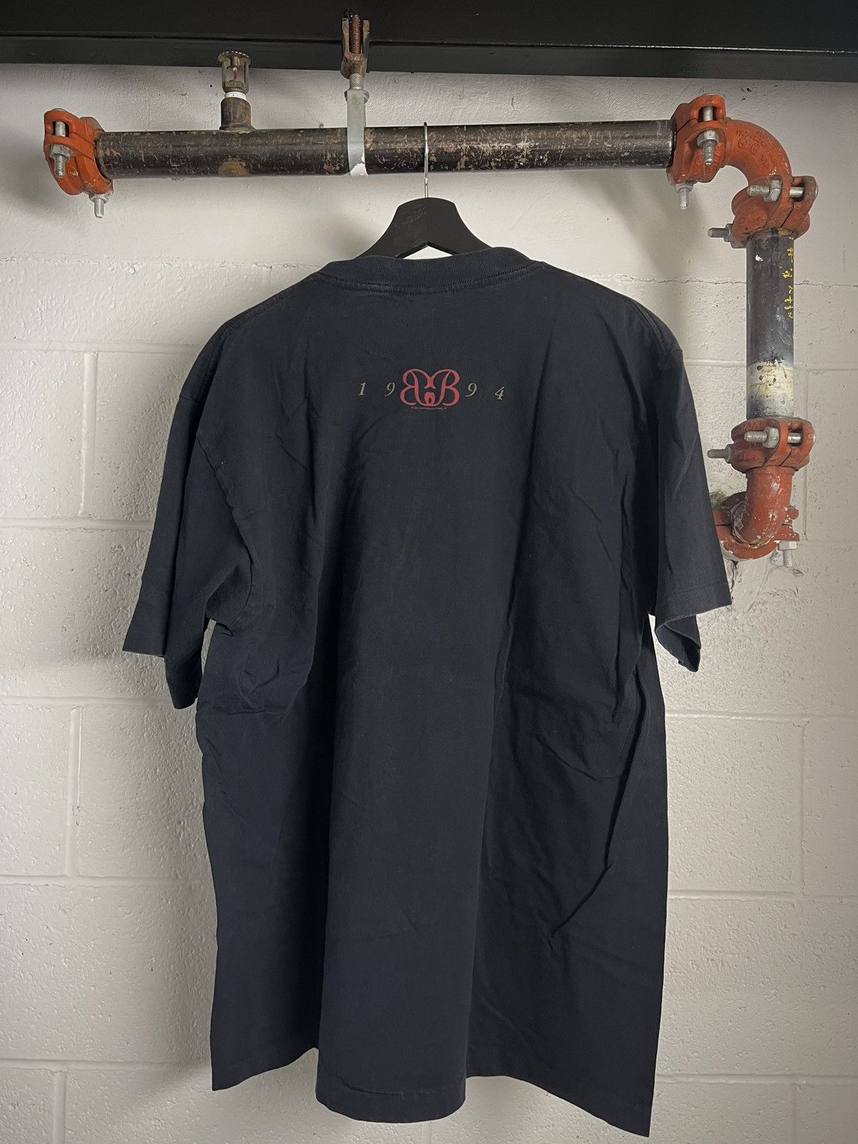 Vintage Vintage + Faded Basia Sony T-Shirt Size US XL / EU 56 / 4 - 2 Thumbnail