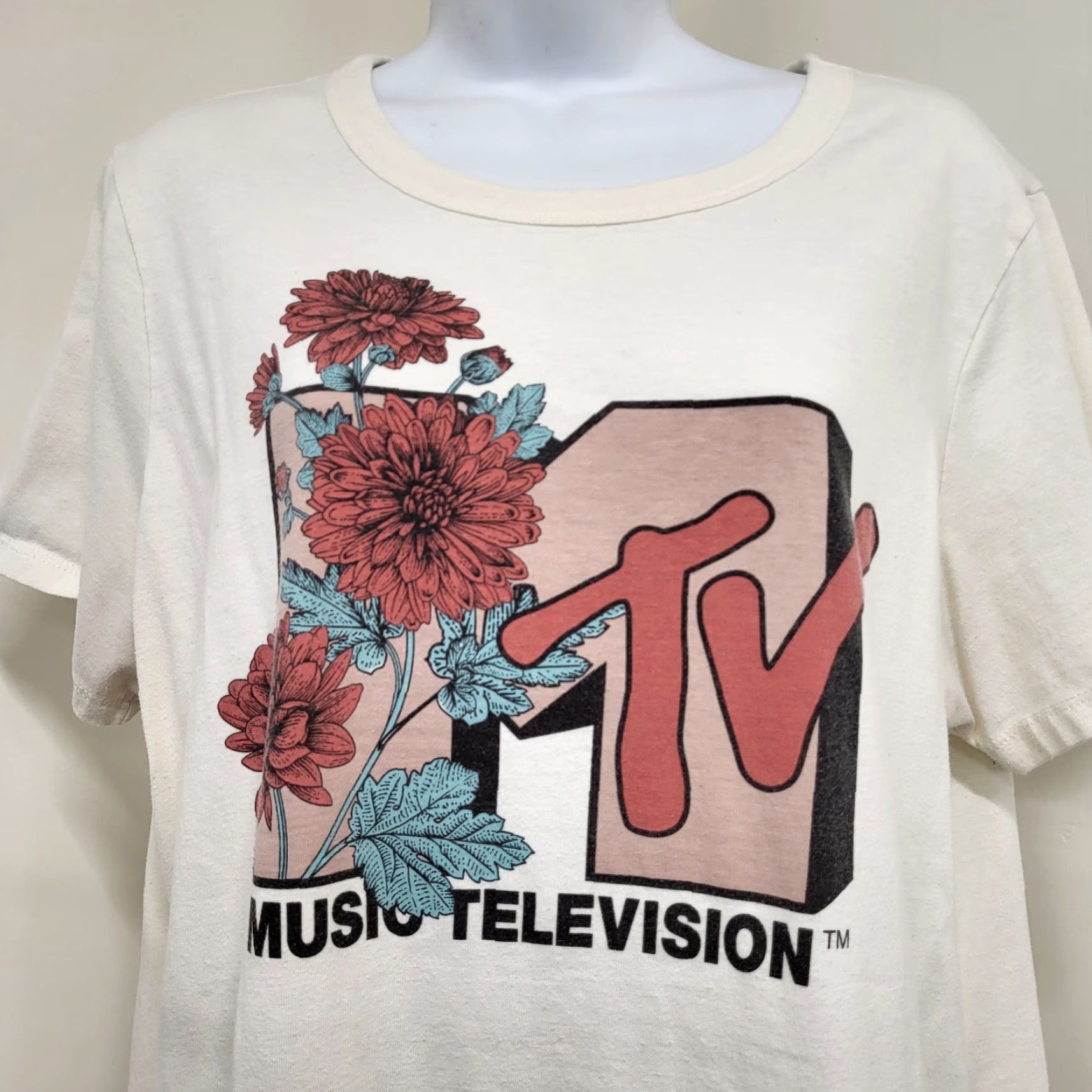 Etro MTV Graphic T-Shirt Womens XXL Ivory White Floral Short Sleeve Crew Neck Retro Shirt Women’s Casual All Seasons Cotton Blend Size XXL / US 16-18 / IT 52-54 - 3 Thumbnail