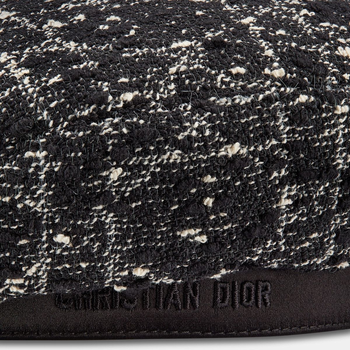 Dior o1bcso1str0226 Size:OS/Arty Macrocannage Beret in Black Size ONE SIZE - 5 Thumbnail