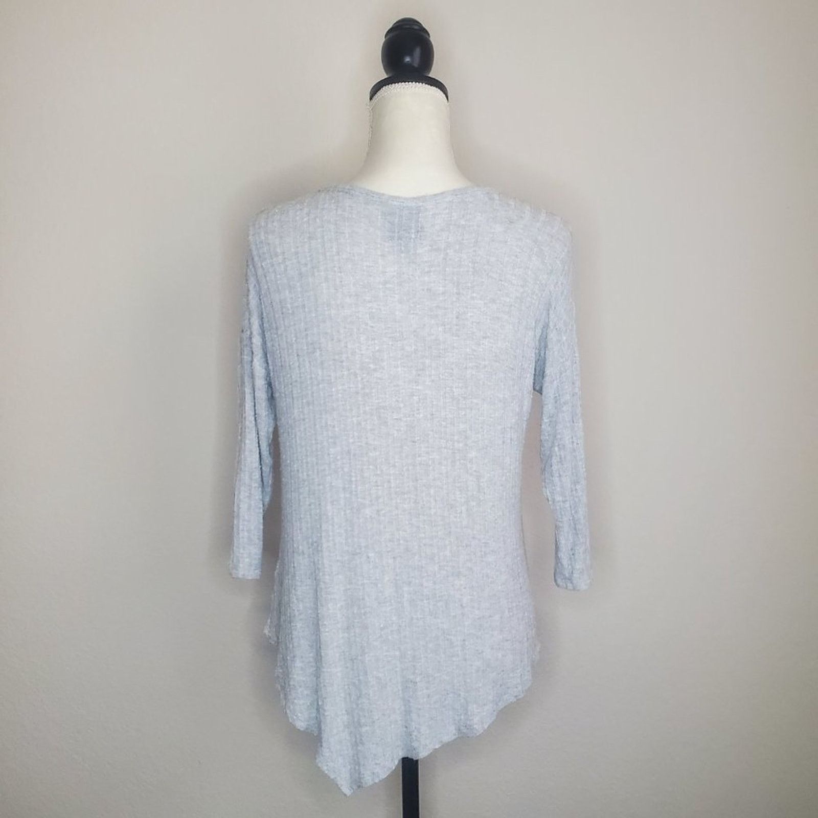 Nordstrom BoBeau Gray Asymmetrical Top Small Petite Size S / US 4 / IT 40 - 3 Thumbnail
