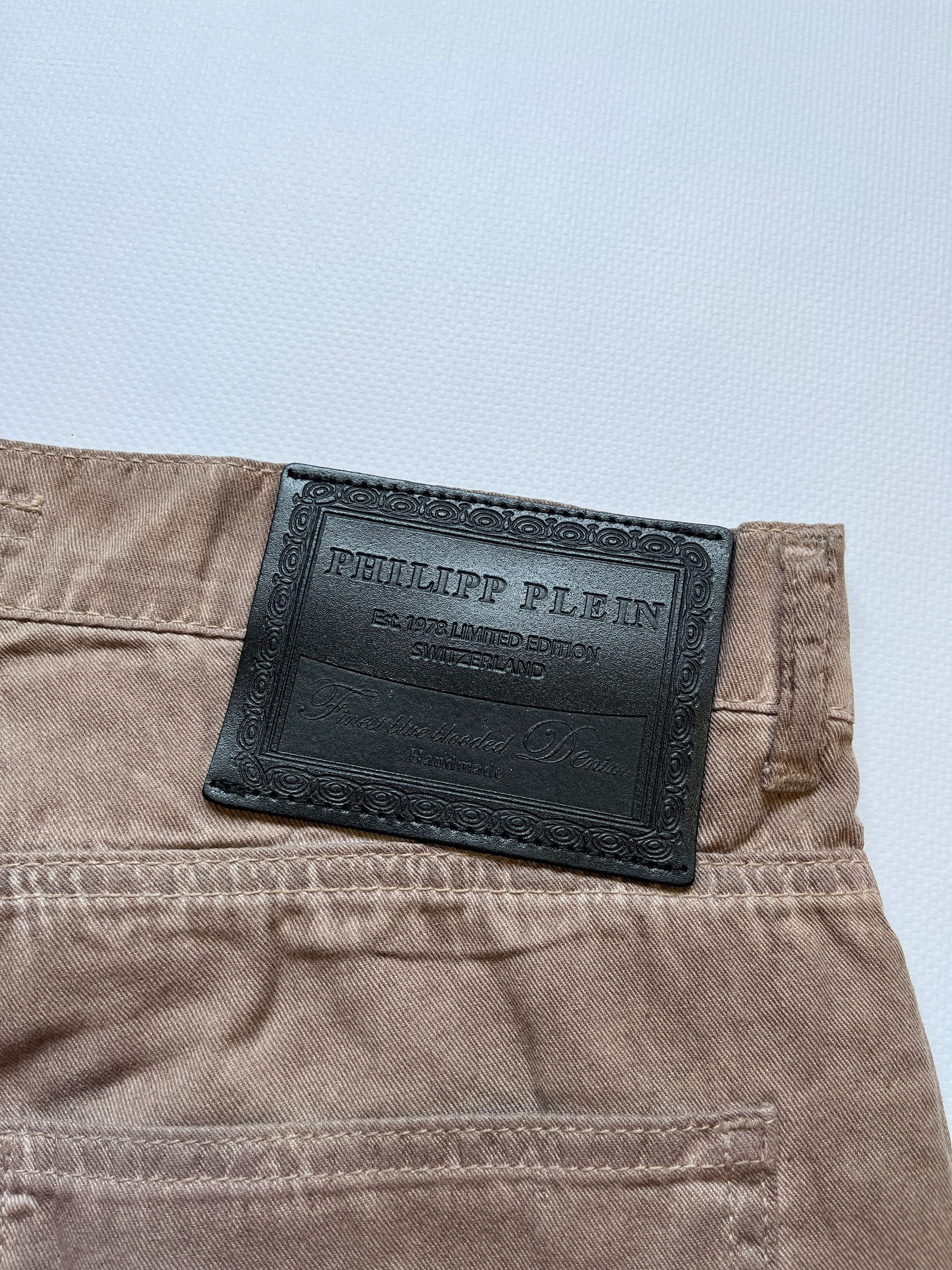 Philipp Plein Vintage Y2K Philipp Plein Faded Shorts Size US 34 / EU 50 - 8 Thumbnail