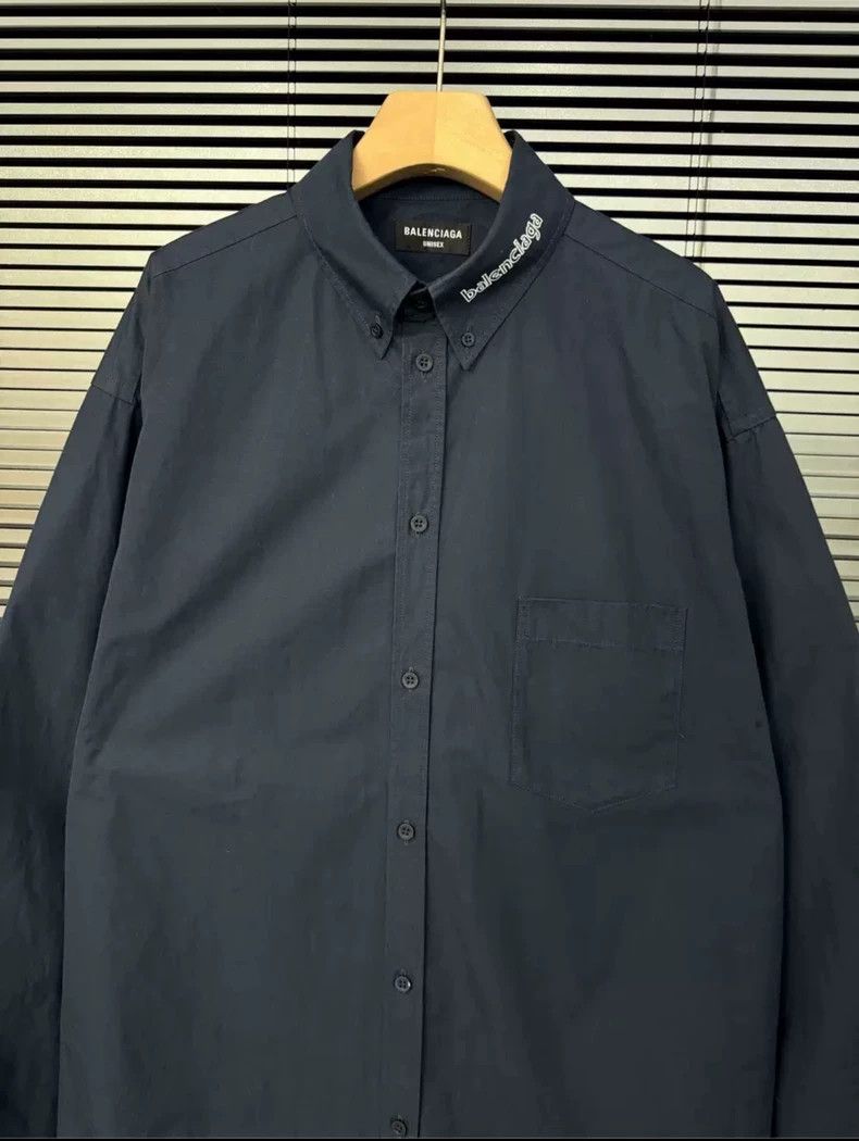 Balenciaga Balenciaga size 38 Embroidered letter long sleeve shirt Size XS / US 0-2 / IT 36-38 - 3 Thumbnail