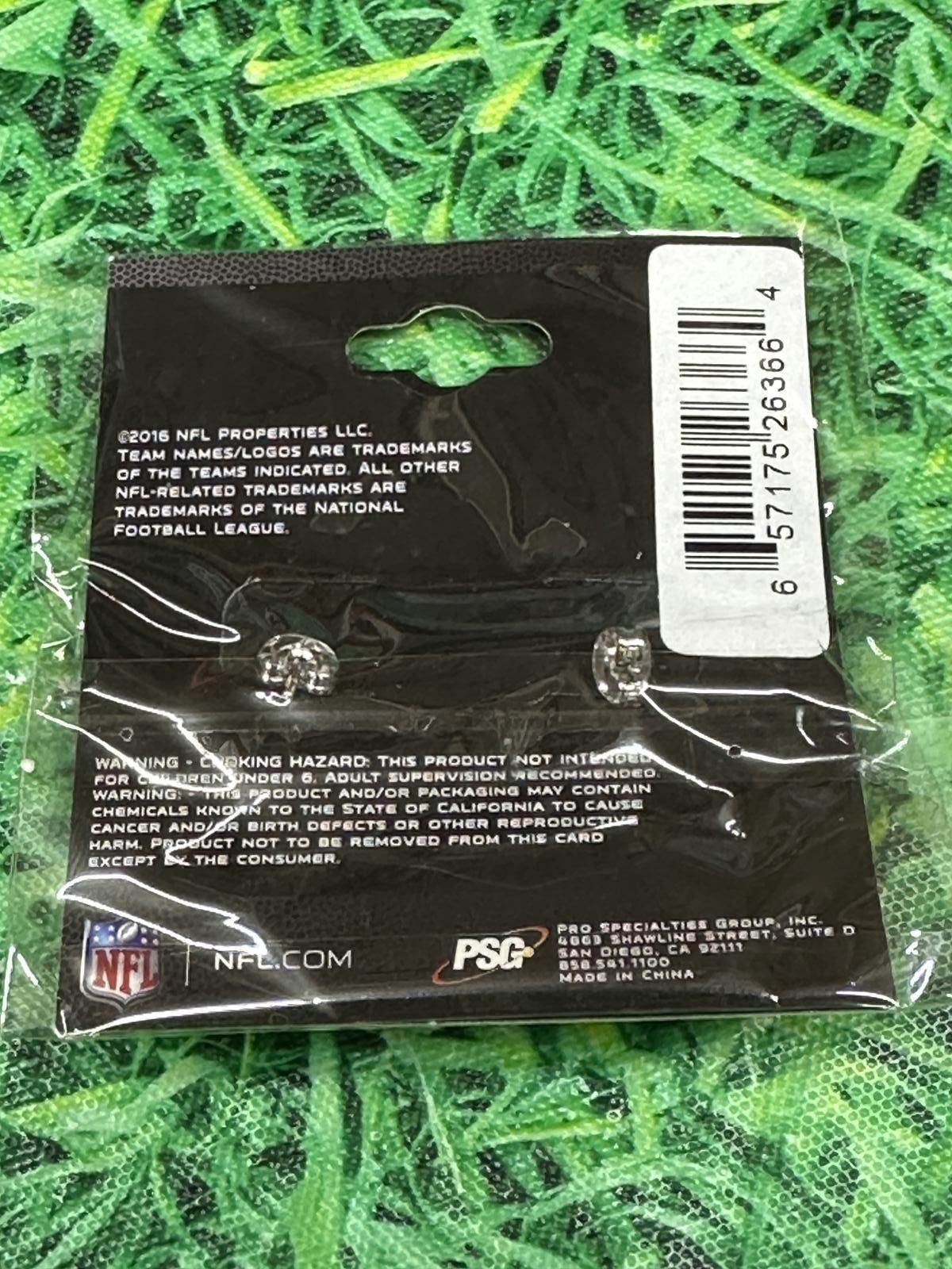 NFL New England Patriots Stud Earrings NFL NEW Size ONE SIZE - 3 Thumbnail