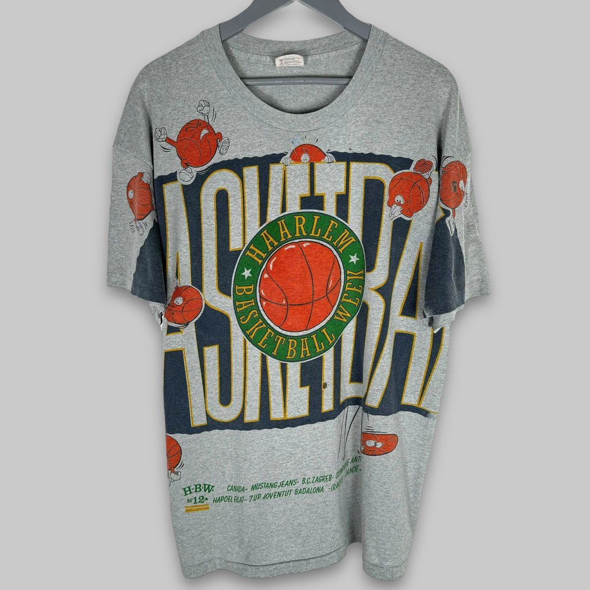 Harlem Globetrotters Vintage 90s Haarlem Basketball Week Rare Hanes AOP T Shirt Size US XXL / EU 58 / 5 - 1 Thumbnail