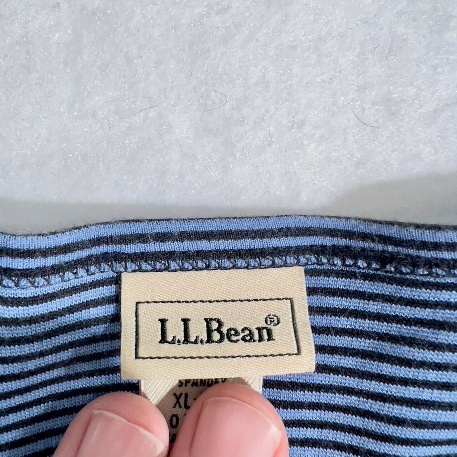 L.L. Bean L.L. Bean Boat Neck Shirt XL Reg Navy Stripe Supima Cotton Size XL / US 12-14 / IT 48-50 - 2 Thumbnail