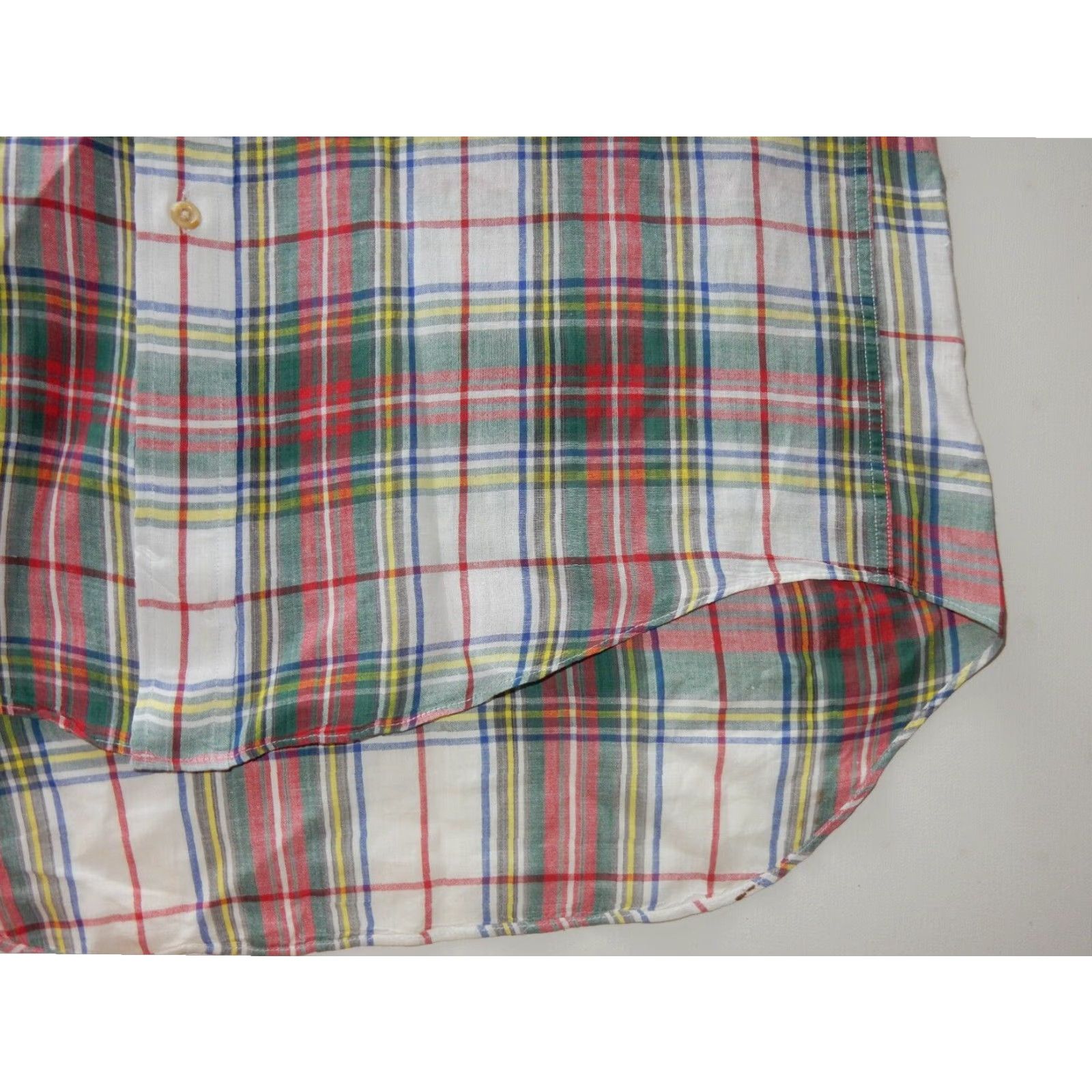 Brooks Brothers VINTAGE Brooks Brothers Plaid Button-Up Men's Long Sleeve Shirt Red Medium Cotton Size US M / EU 48-50 / 2 - 2 Thumbnail