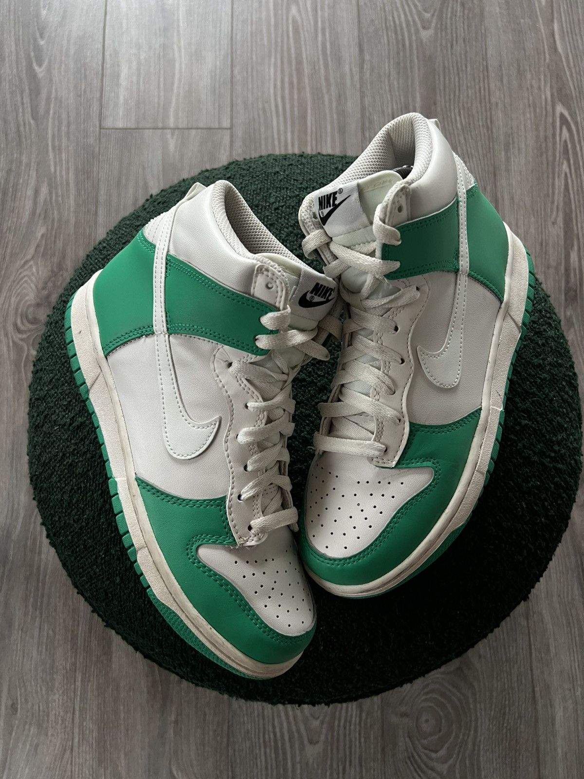 Designer × Nike ‼️Nike Dunk High Phantom Stadium GS Green Sneakers ‼️ Size US 6 / EU 39 - 3 Thumbnail