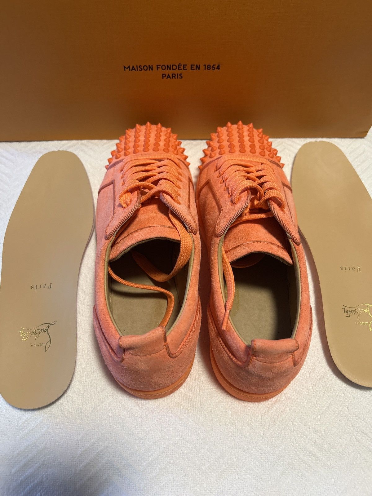 Louboutin Herren High Top Sneakers Louboutin Beige Sneakers Christian  Louboutin Plaid Print Sneakers Pink Sneakers, Shoes, image size:1200x1600