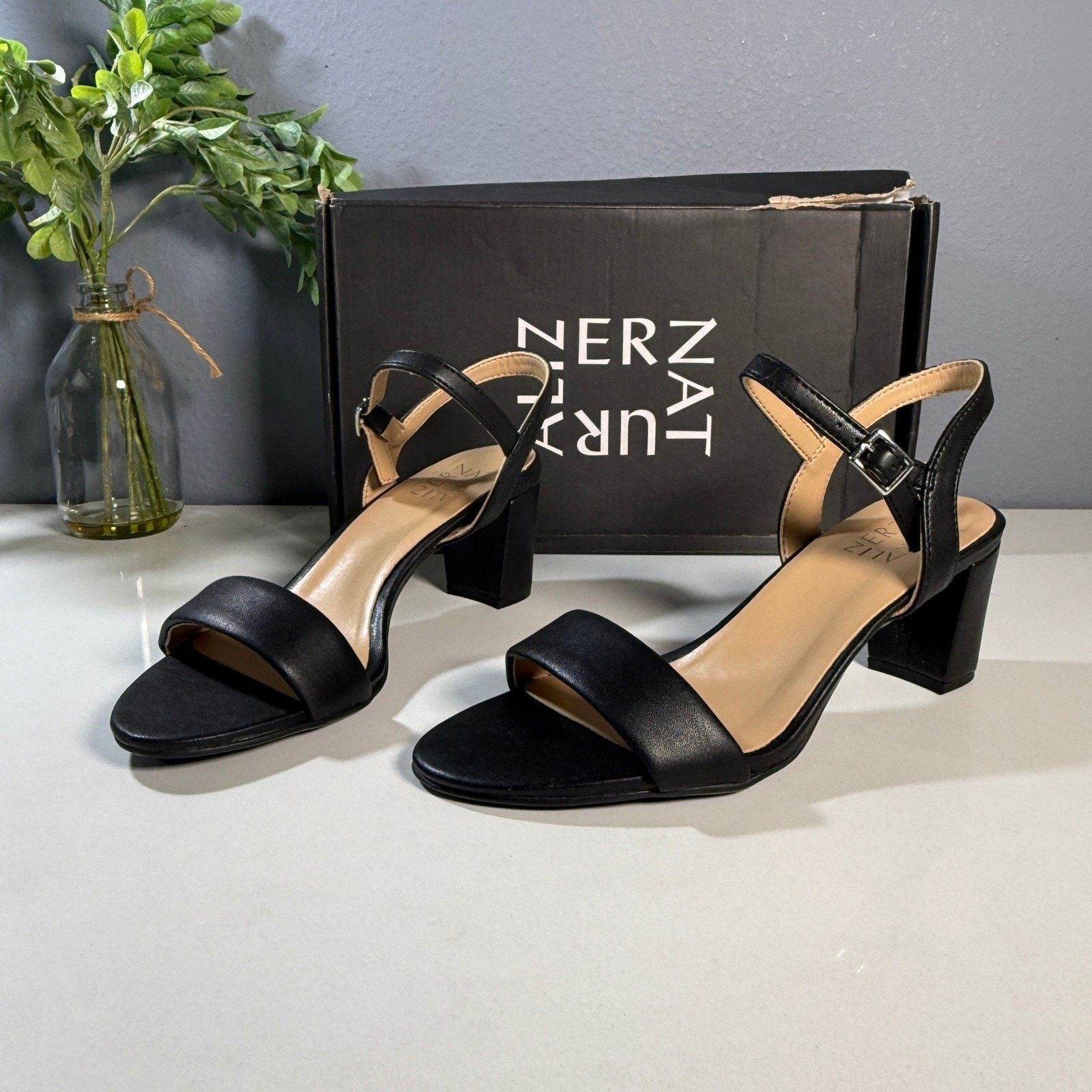 Naturalizer Naturalizer Bristol Block Heel Ankle Strap Sandals 6.5M Size US 6.5 / IT 36.5 - 1 Thumbnail