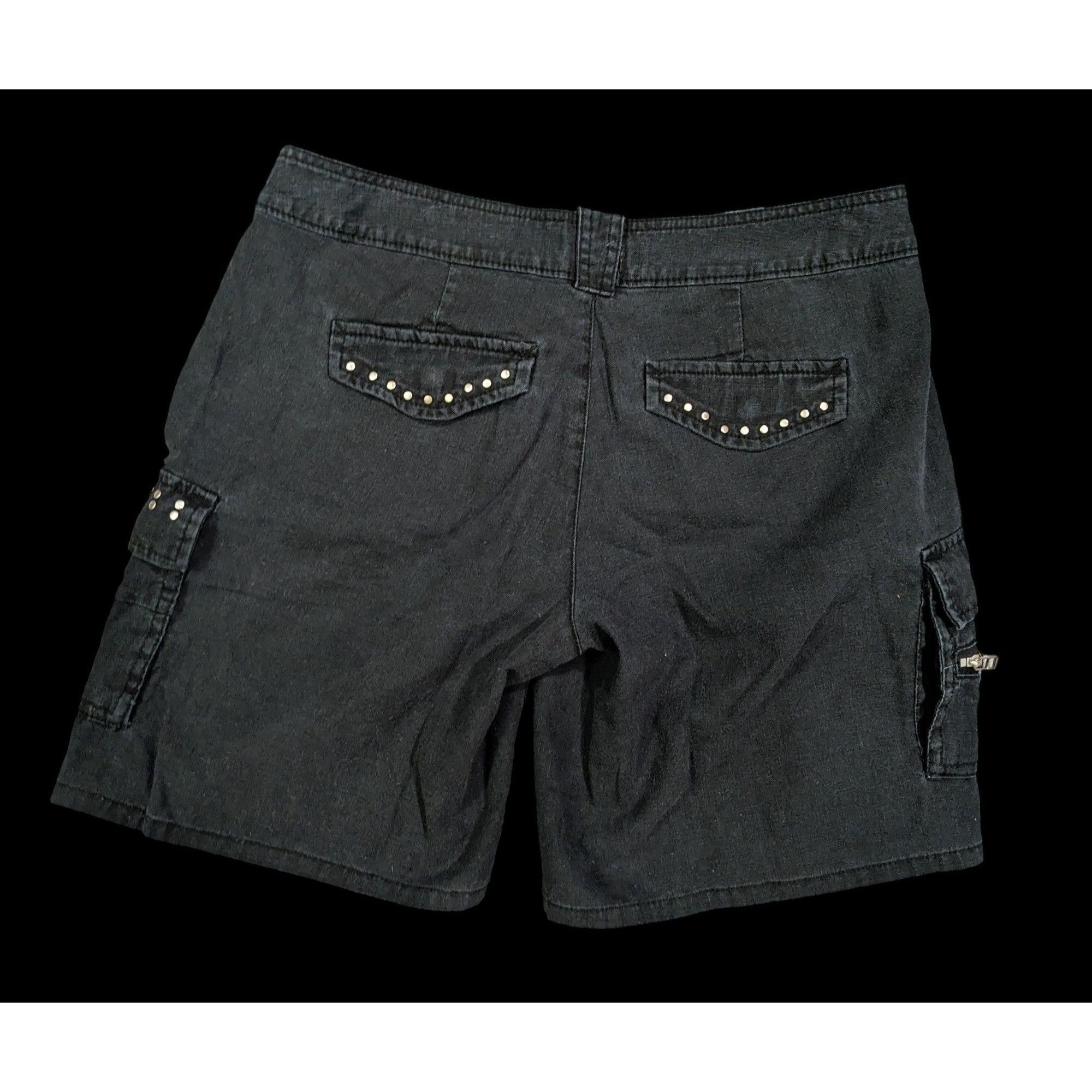 Other Gothic Studded Black Short by NY & Company Size 27" / US 4 / IT 40 - 2 Thumbnail