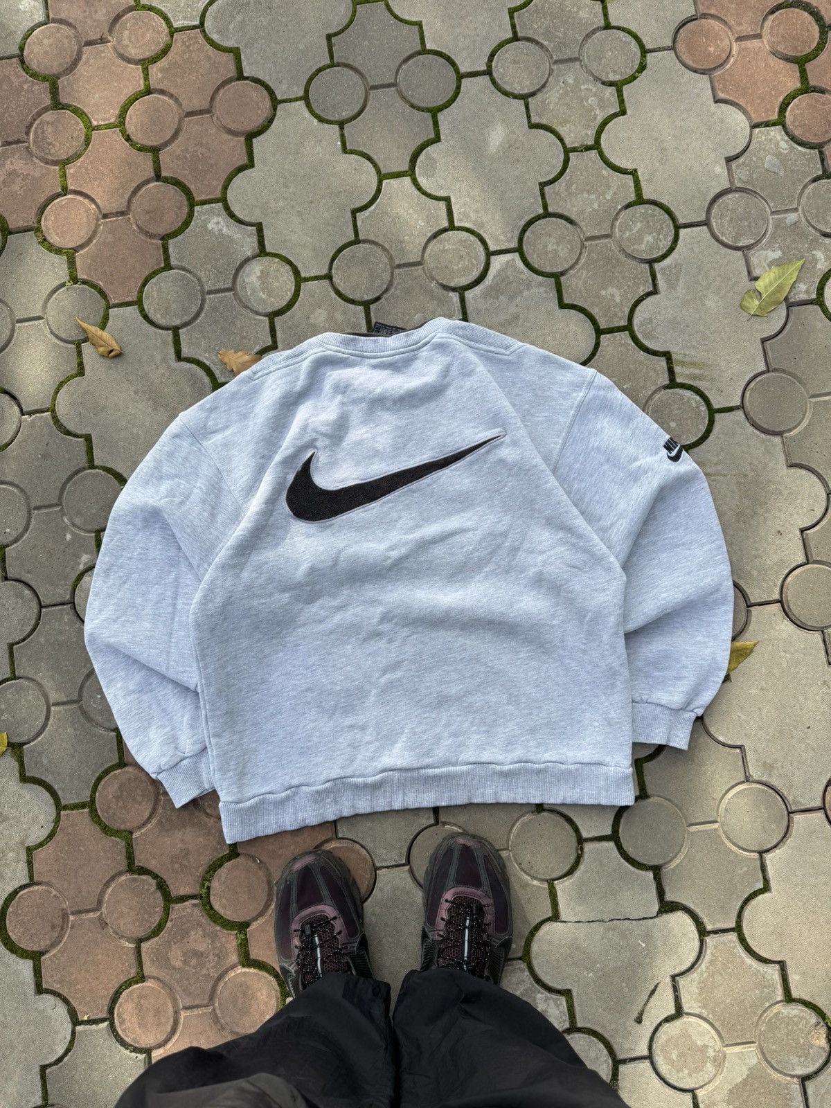 Nike Vintage Nike Big Swoosh Spell Out Boxy Sweatshirt Size US M / EU 48-50 / 2 - 3 Thumbnail