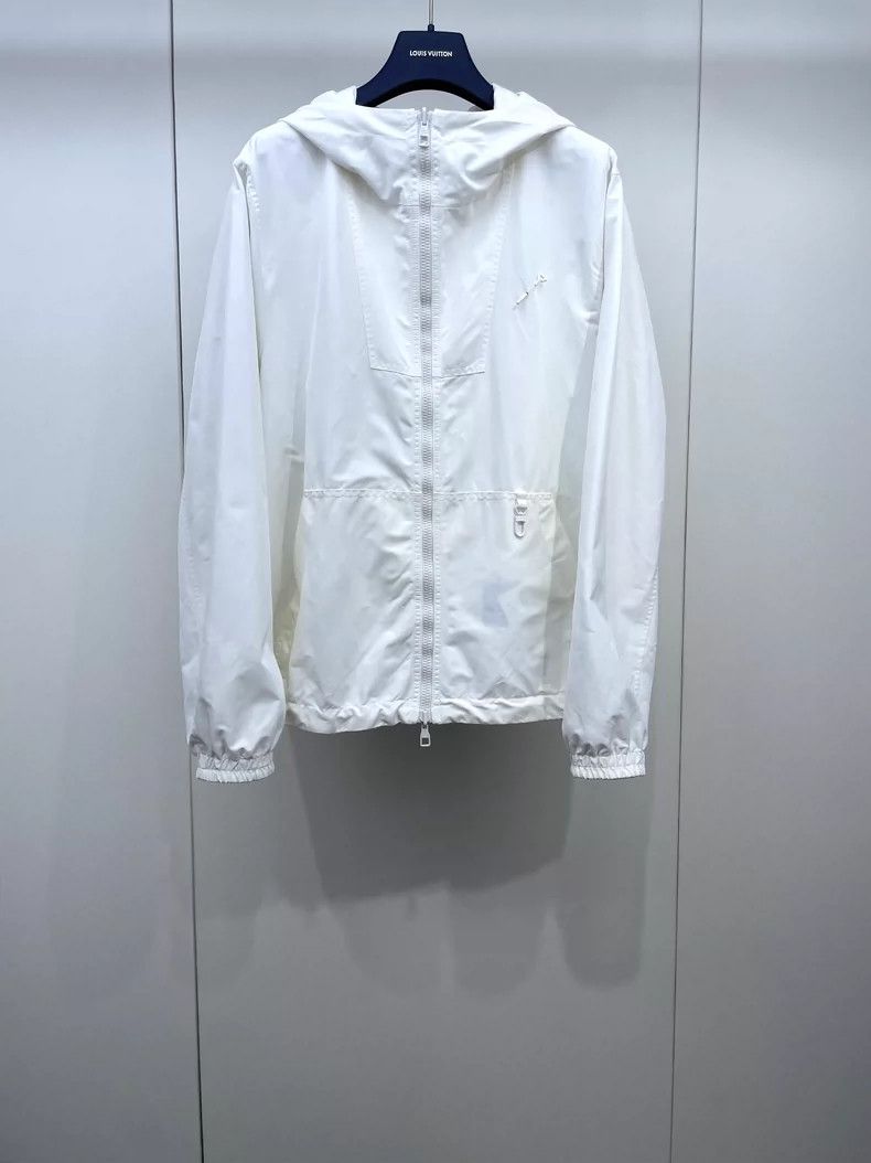Louis Vuitton Louis Vuitton Reversible hooded jacket with presbyopia jac Size US M / EU 48-50 / 2 - 1 Thumbnail