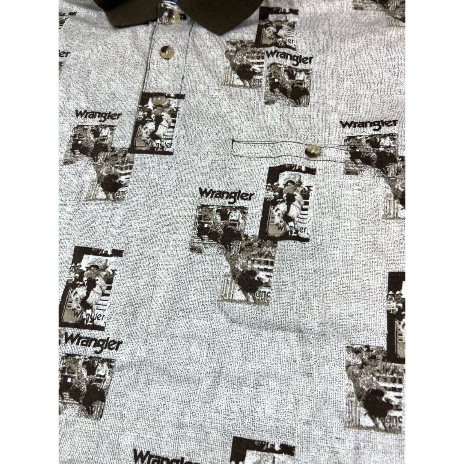 Wrangler VINTAGE Wrangler Shirt Mens Western Bull Riding AOP Short Sleeve Button-Up Brown XL Size Mens Size US XL / EU 56 / 4 - 3 Thumbnail