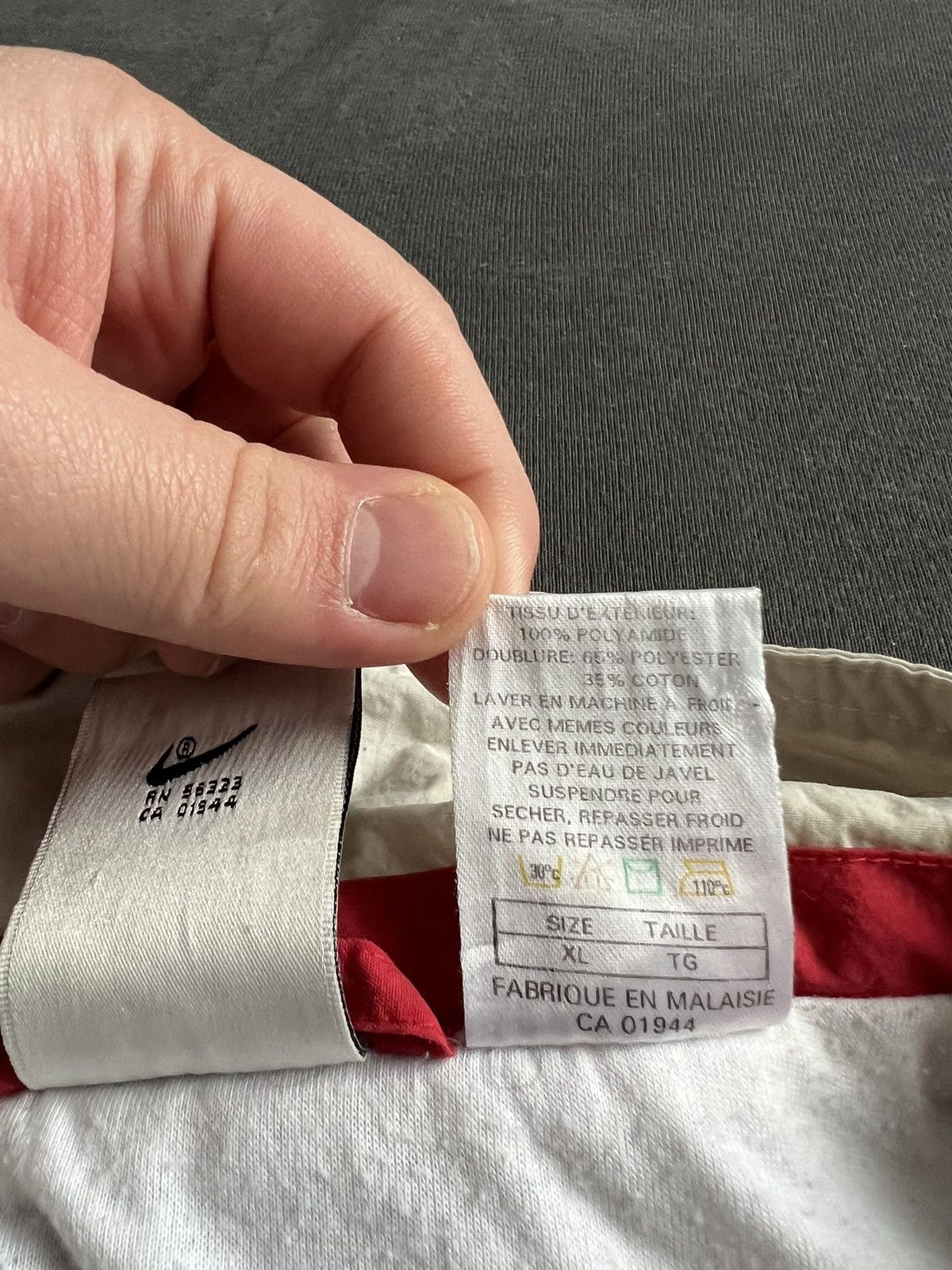 Nike Vintage Nike Challenge Court Tracksuit Jacket Andre Agassi Size US L / EU 52-54 / 3 - 17 Thumbnail