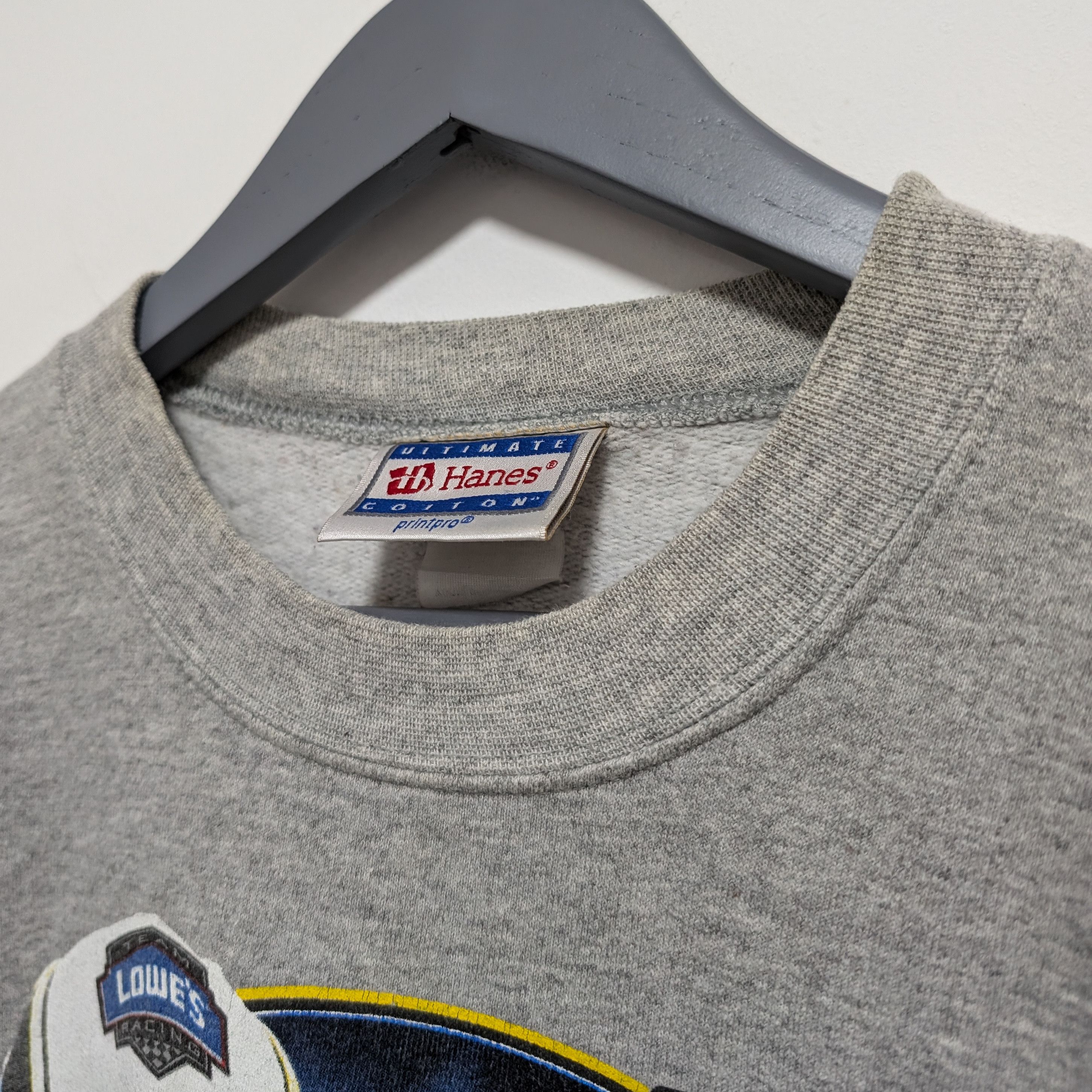 NASCAR × Vintage 2007 Nascar Jimmie Johnson Crewneck Size US XL / EU 56 / 4 - 5 Thumbnail