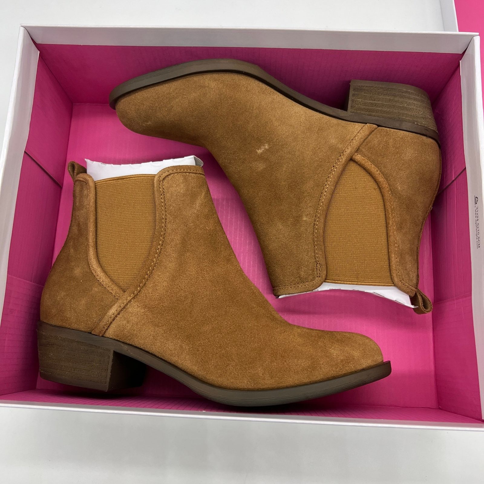 Other Isaac Mizrahi Live! Suede Ankle Boot Womens Size 6.5 Size US 6.5 / IT 36.5 - 2 Thumbnail