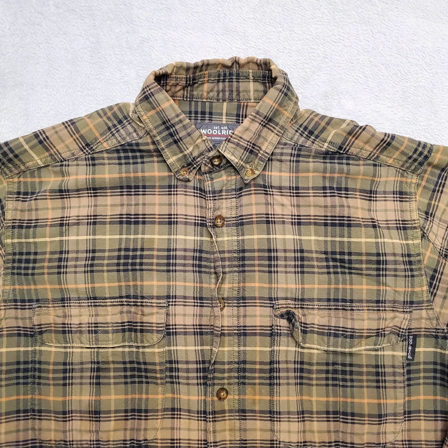 Vintage VINTAGE Woolrich Shirt Mens Large Olive Plaid Long Sleeve 100% Cotton Outdoor Cabin Camp Shirts Mens Large Olive Plaid Long Sleeve Cotton Outdoor Camp Size US L / EU 52-54 / 3 - 2 Thumbnail