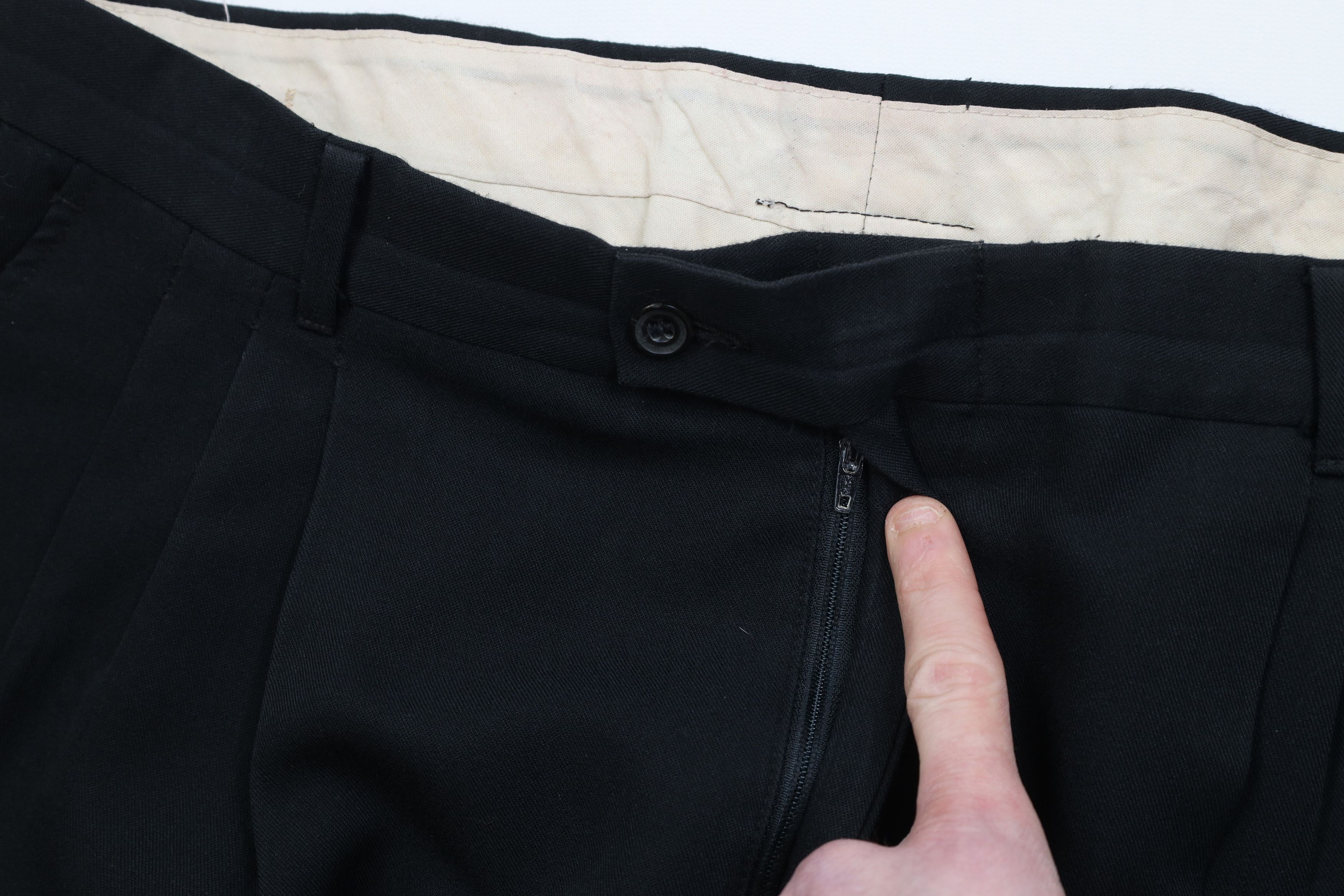 Vintage Vintage 90s Streetwear Silk Blend Wide Leg Chino Pants Black Size US 36 / EU 52 - 9 Thumbnail