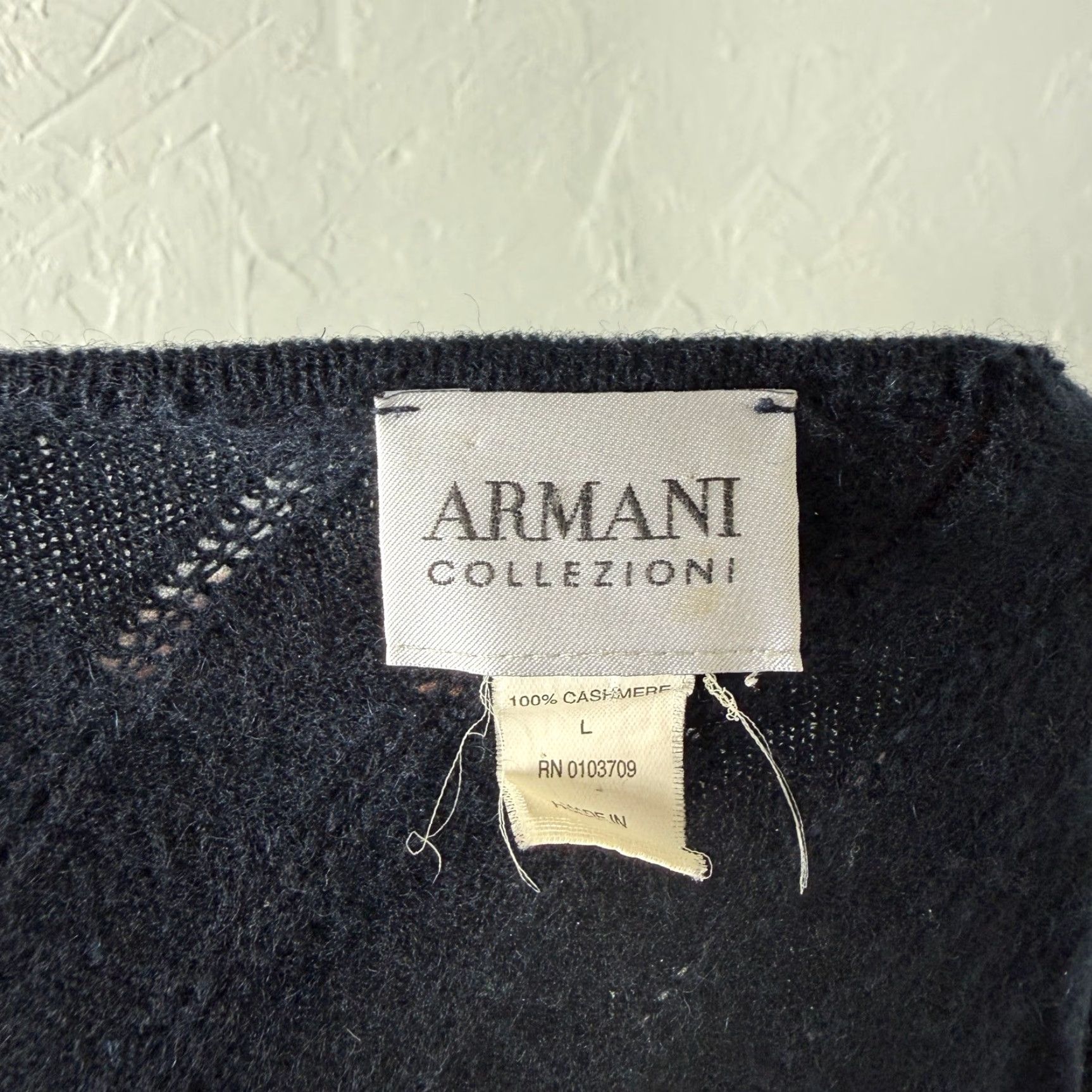 Armani Armani Collezioni Sweater Women L Navy Crew Neck 100% Cashmere Pullover Long Sleeve Slim Knit Vintage No Size L / US 10 / IT 46 - 6 Thumbnail