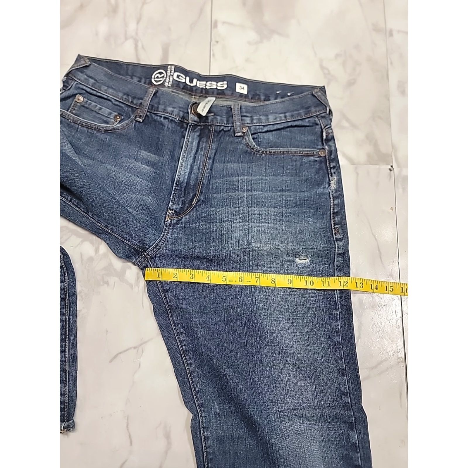 VINTAGE Guess Jeans Dean Relaxed Fit Denim Jeans Men's 34x32 Blue Regular Adult Jeans 90s Cowboy Logo Mens