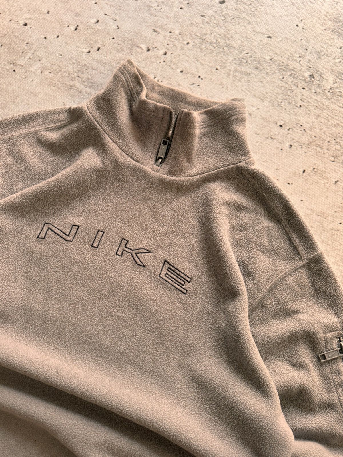 Nike × Vintage NIKE TEDDY 1/3 ZIP VINTAGE CENTER LOGO OVERSIZE SWEATSHIRT Size US S / EU 44-46 / 1 - 3 Thumbnail
