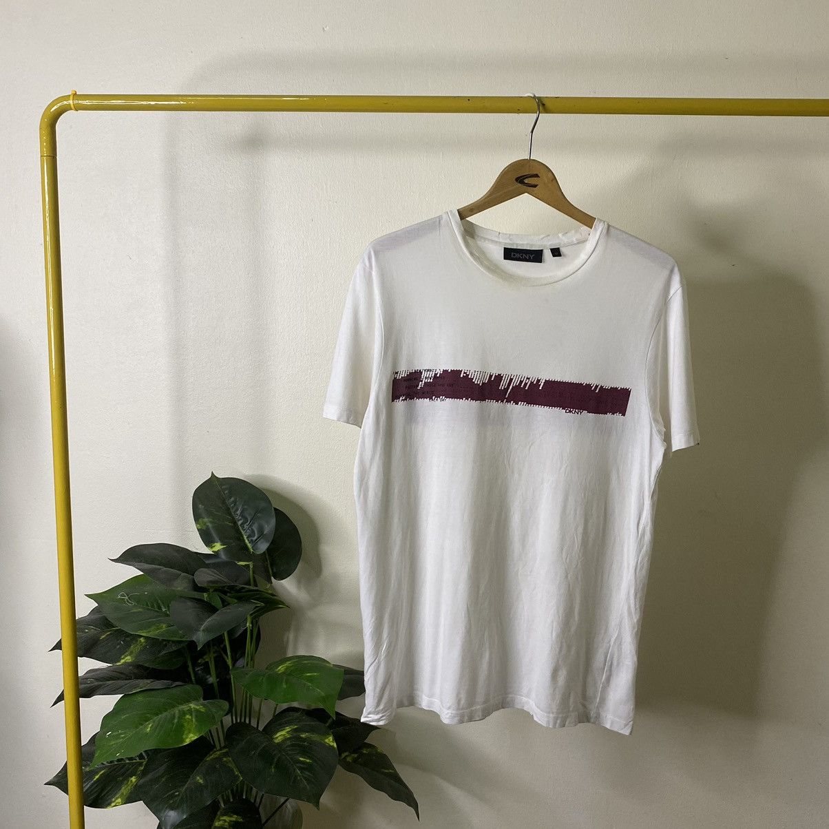 DKNY DKNY Double Sided Graphic Tee Size US M / EU 48-50 / 2 - 1 Thumbnail