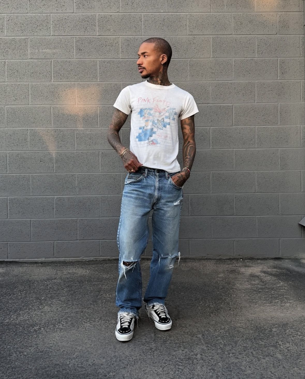 Levi's *RARE* Vintage Levi’s Size US 30 / EU 46 - 2 Thumbnail