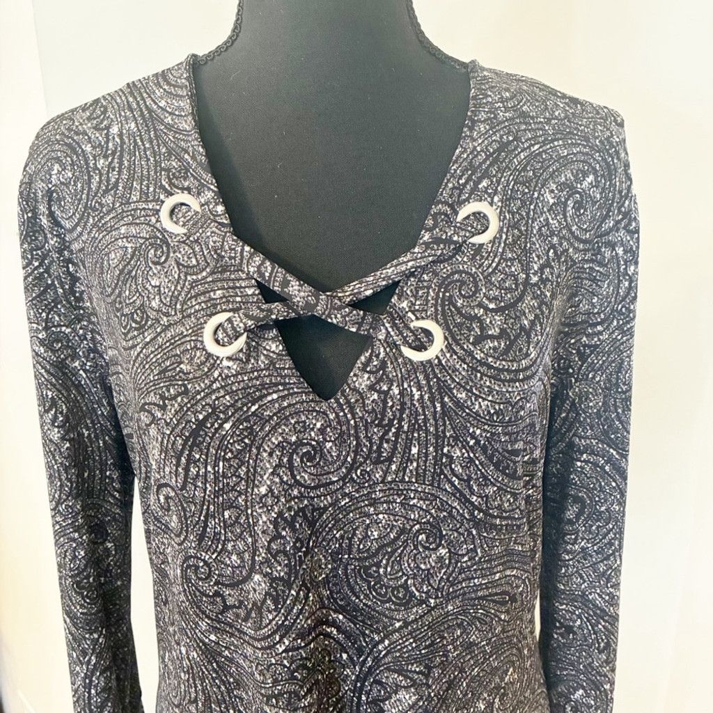 Michael Kors MICHAEL Michael Kors Black Long Bell sleeve dress Size Large Size L / US 10 / IT 46 - 2 Thumbnail