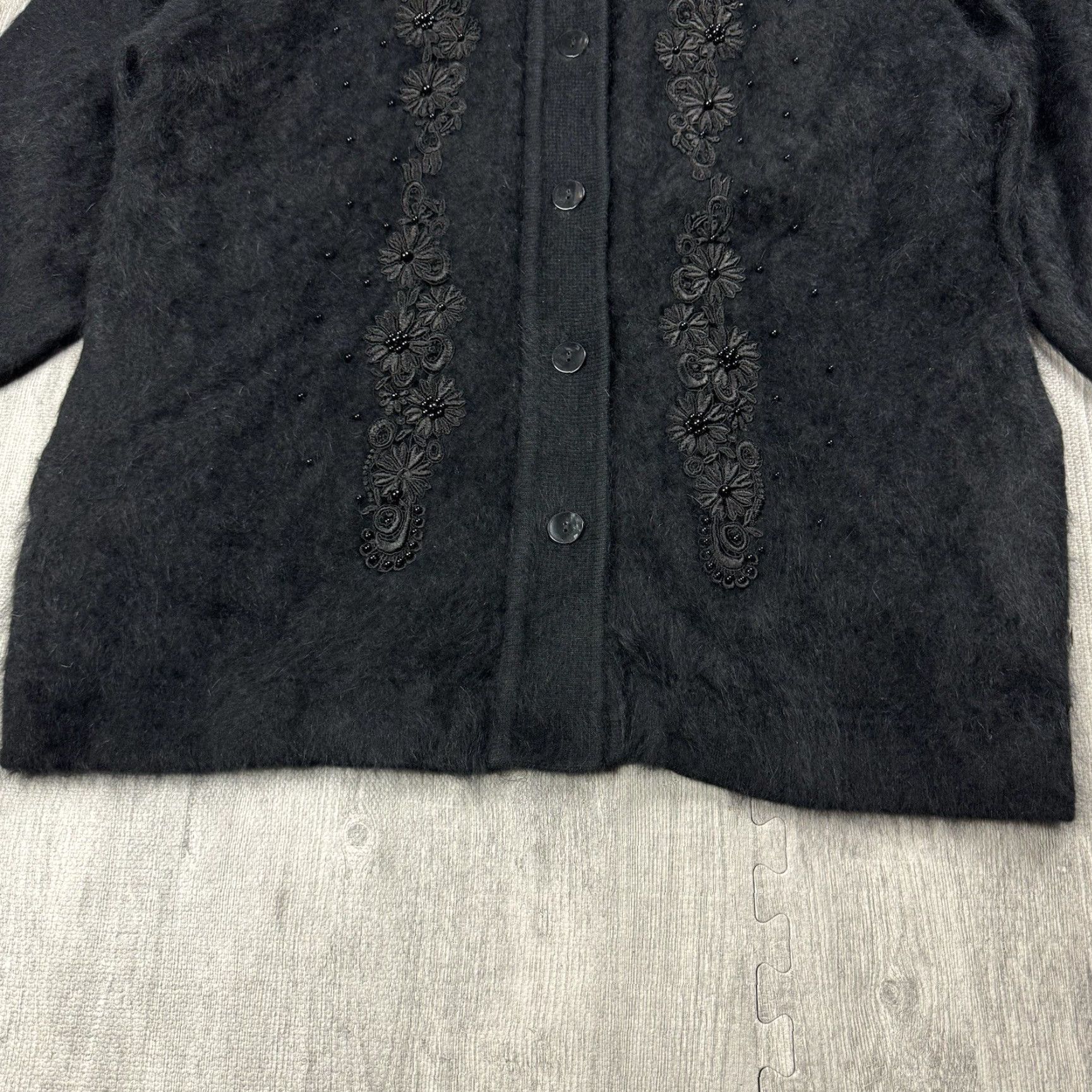 Lee VINTAGE Lee Sands Women's Beaded Angora Fuzzy Long Sleeve Button-Up Cardigan Jacket One Size Black Fall Winter Size ONE SIZE - 3 Thumbnail