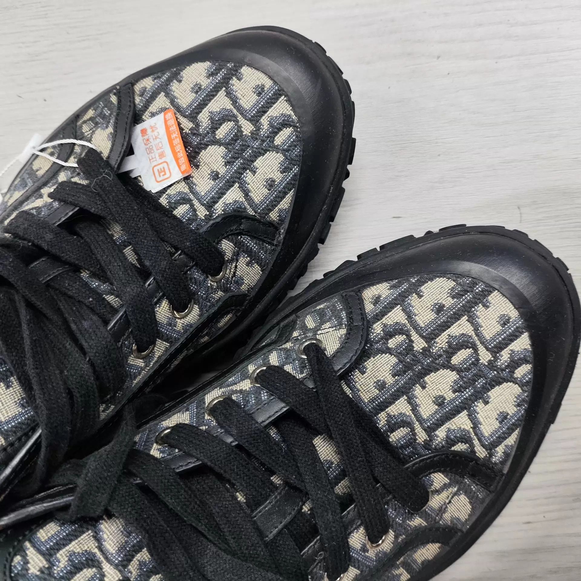 Dior Dior Black Sneaker Size 44 260310CYE7Z01 Size US 11 / EU 44 - 5 Thumbnail