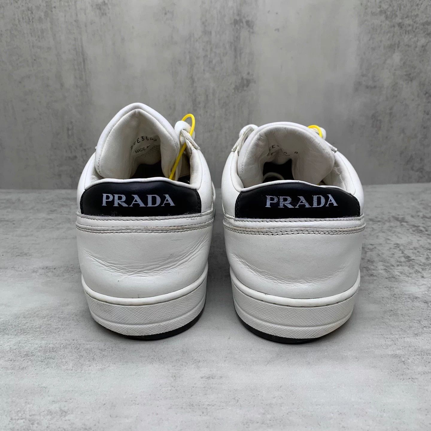Prada Prada white triangle logo sneakers 43 85% new Size US 10 / EU 43 - 5 Thumbnail