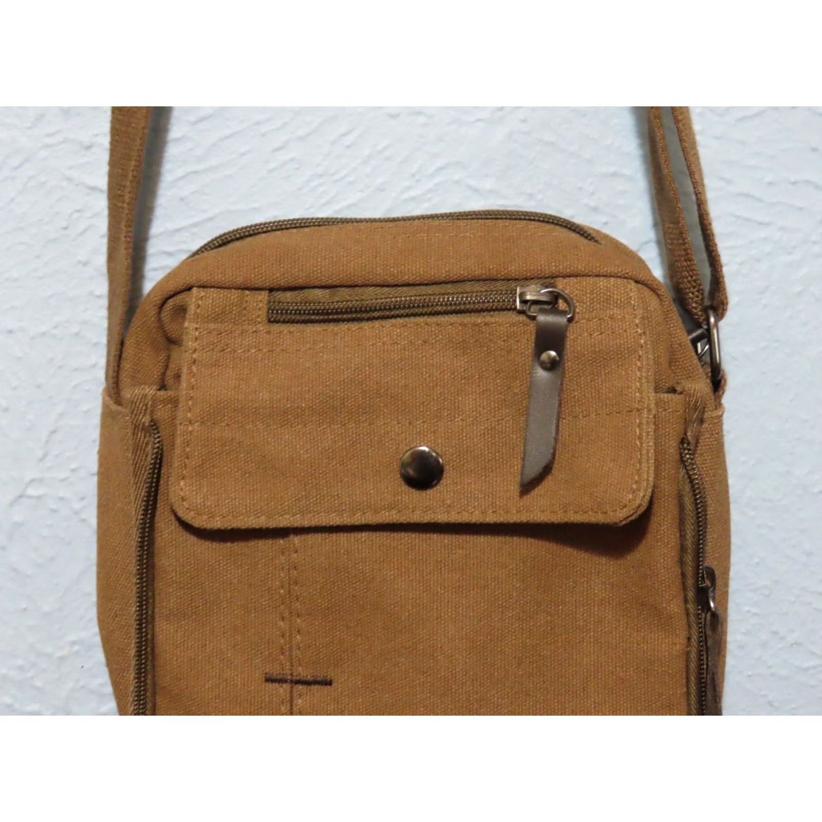 Messagerie Ru Yi Huang Crossbody Bag Brown Canvas 8 Pocket 8"x7"x2.5" | Medium Men Outdoor Adjustable Strap Snap Zip Pockets Style Crossbody Bag Size ONE SIZE - 4 Thumbnail