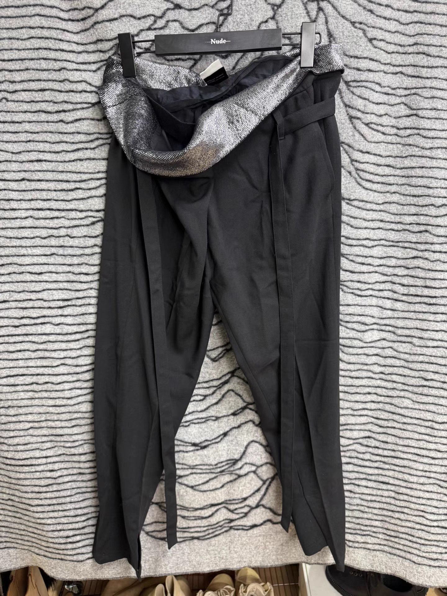 Ann Demeulemeester Ann Demeulemeester Feather Detail Lace-Up Trousers K20 Size US 36 / EU 52 - 1 Thumbnail
