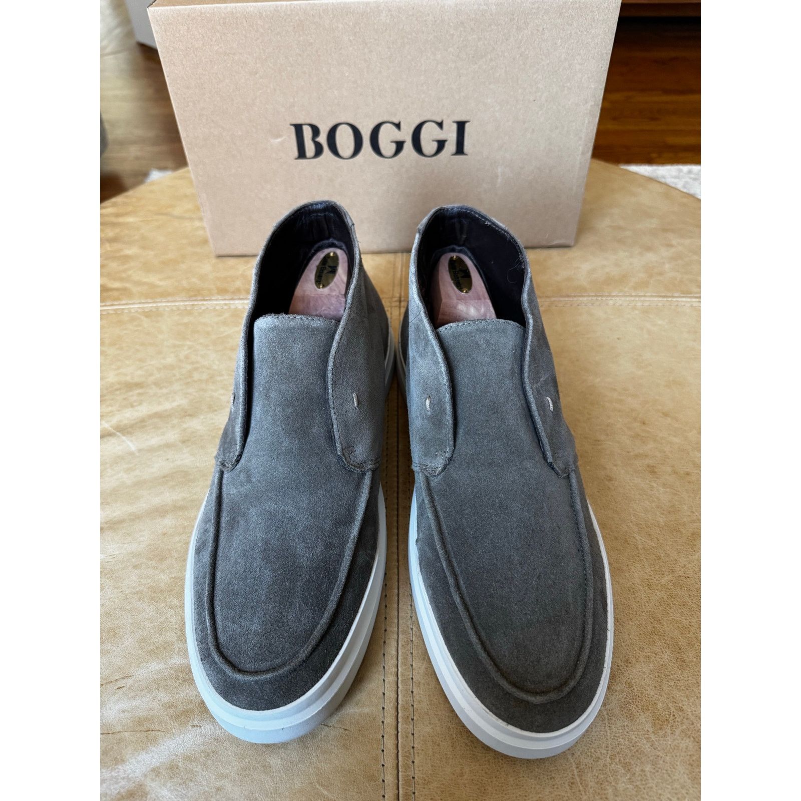 Boggi Boggi suede desert boot, excellent, size 12 (EU45) Size US 12 / EU 45 - 1 Thumbnail