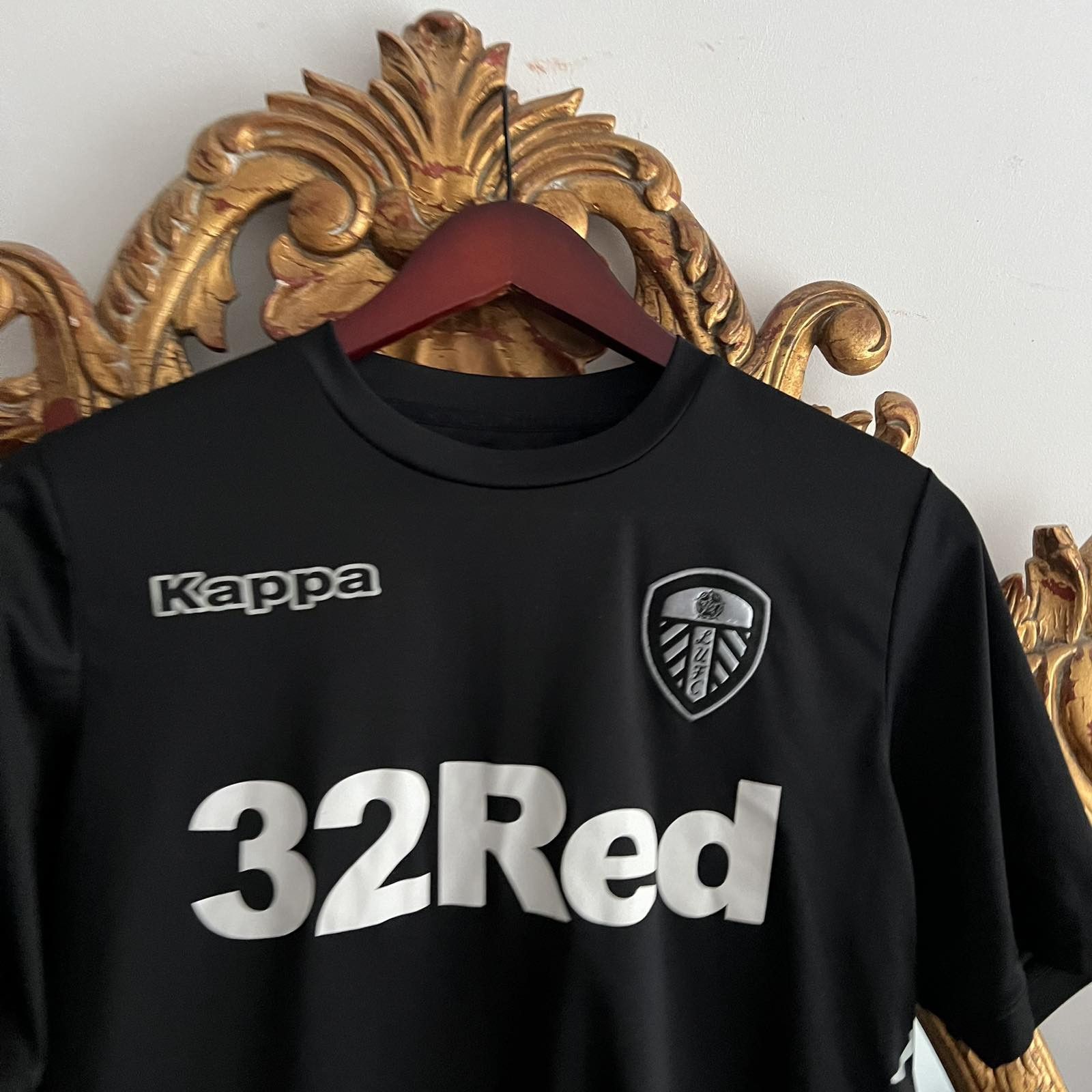 Kappa KAPPA FC LEEDS UNITED 2017/2018 AWAY SOCCER JERSEY Sz S Size US S / EU 44-46 / 1 - 4 Thumbnail