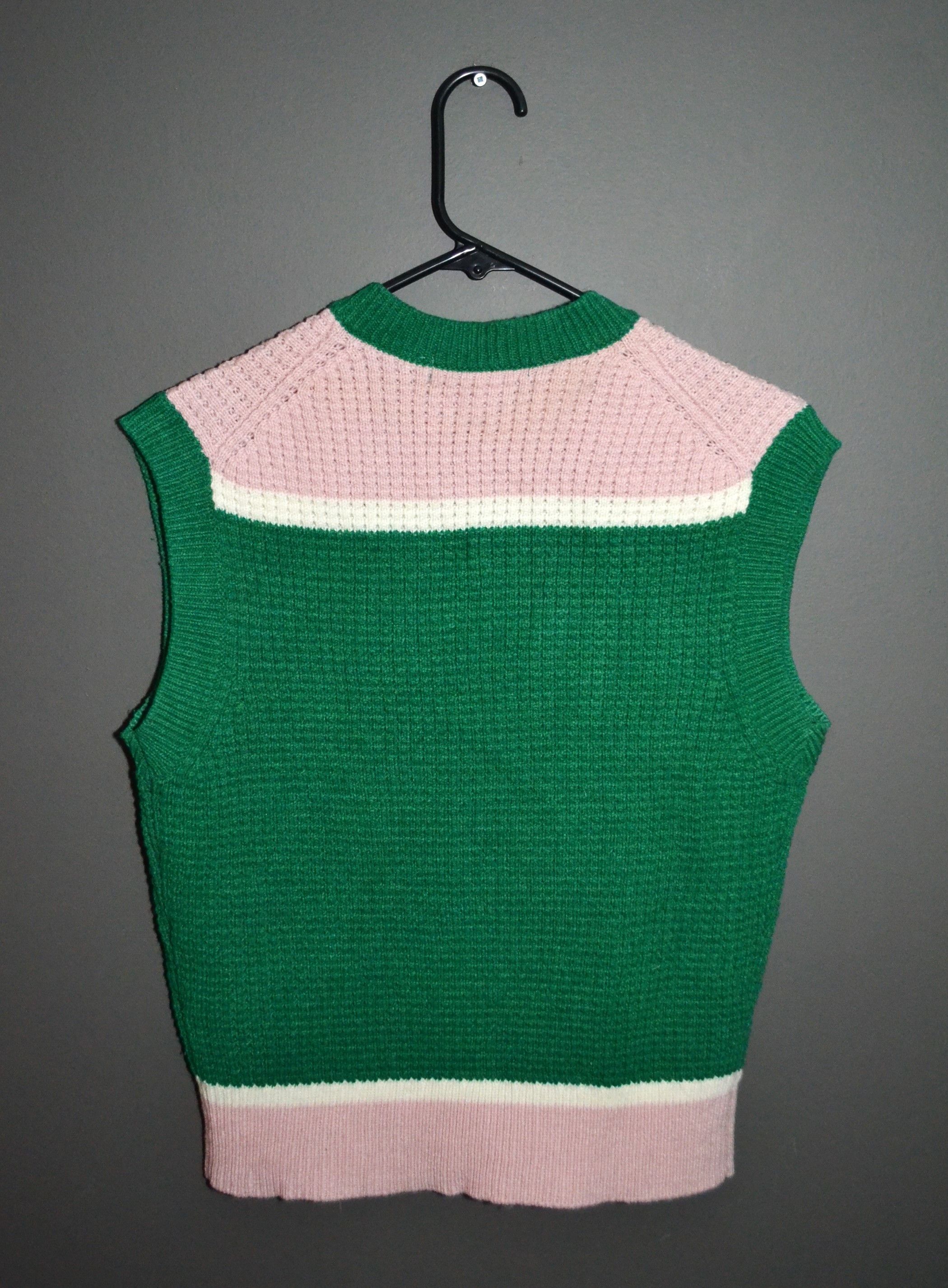 Marni × Uniqlo Marni x Uniqlo Green Pink white Knit Vest M Preppy Size M / US 6-8 / IT 42-44 - 3 Thumbnail