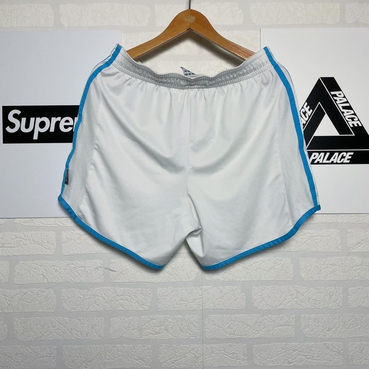 Adidas × Vintage Olympique de Marseille 2000 vintage adidas shorts football Size US 30 / EU 46 - 2 Thumbnail